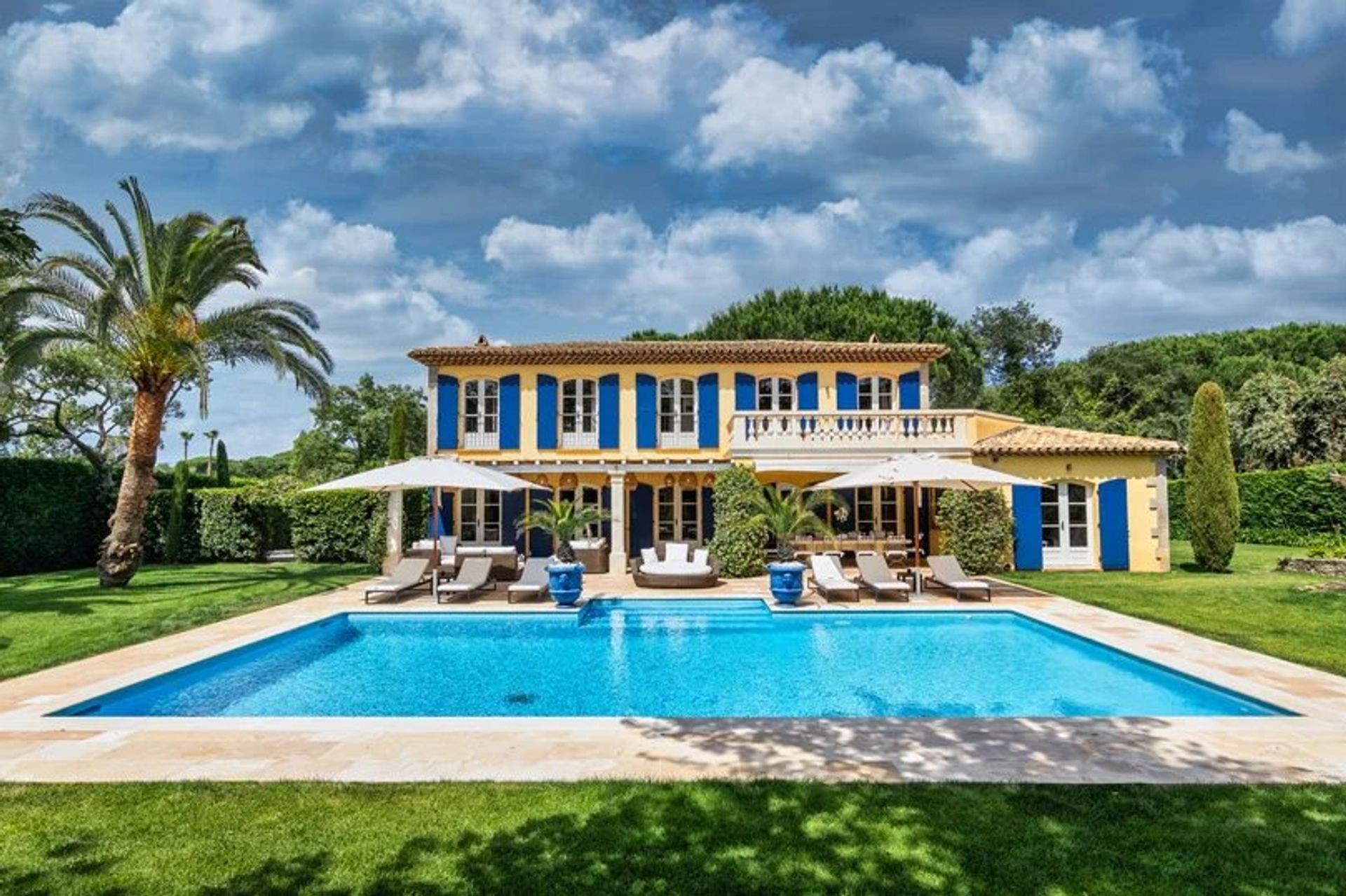 rumah dalam Saint-Tropez, Var 12695629