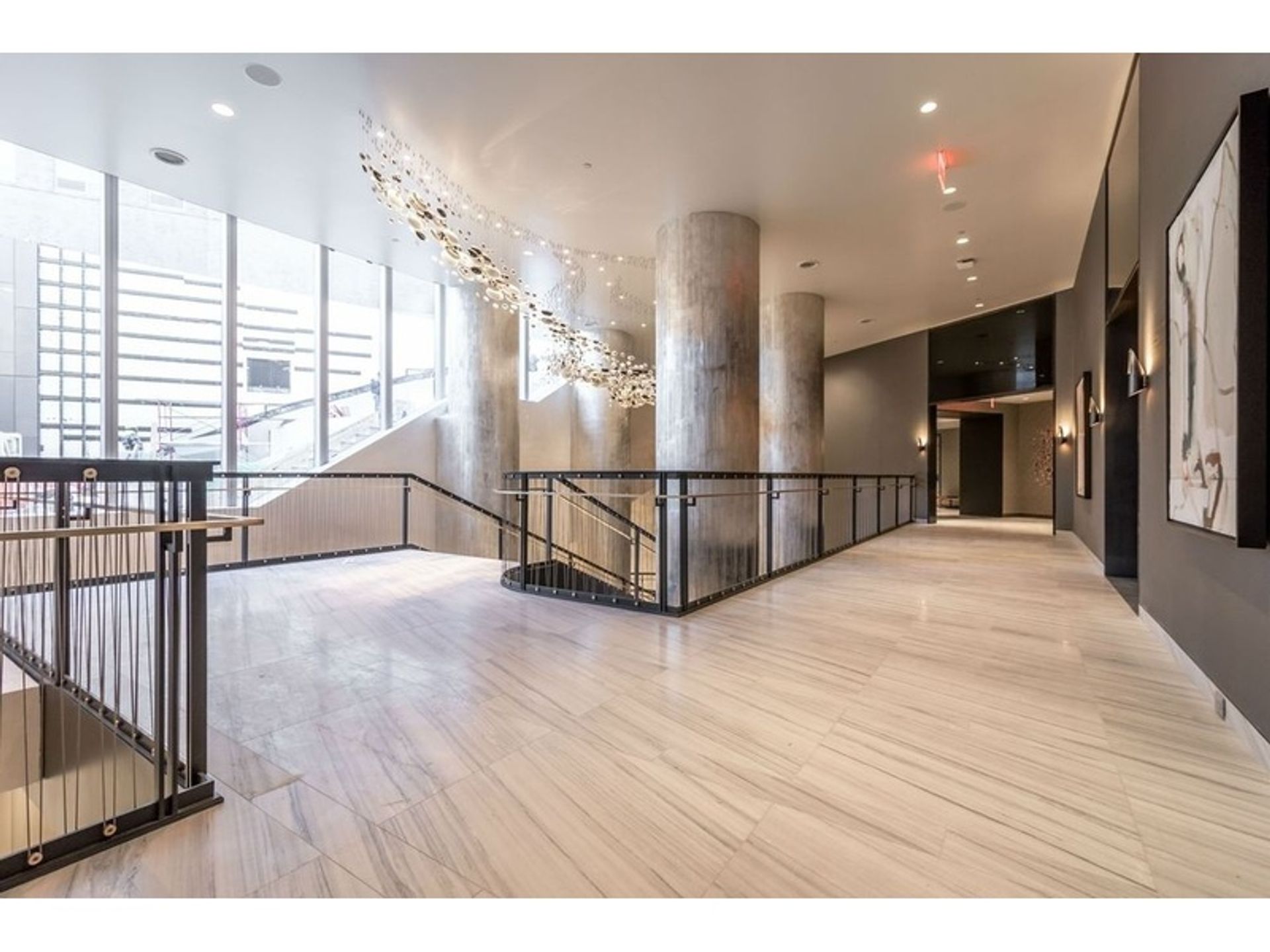 Condominio en New York, New York 12695671