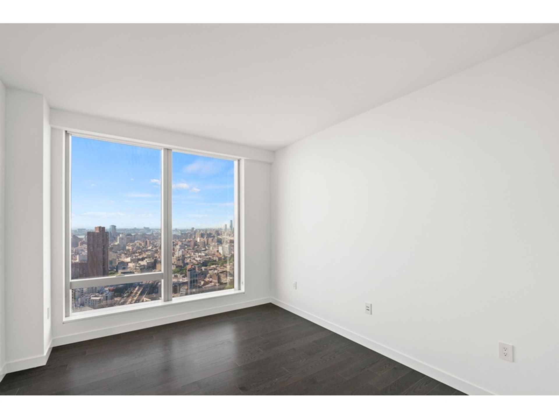 Condominio en New York, New York 12695671