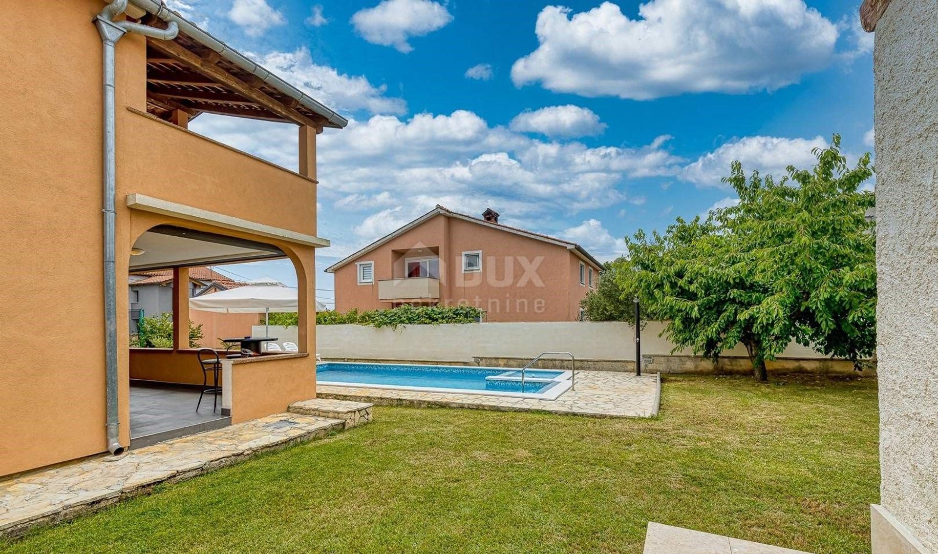 casa en Loborika, Istria County 12695754