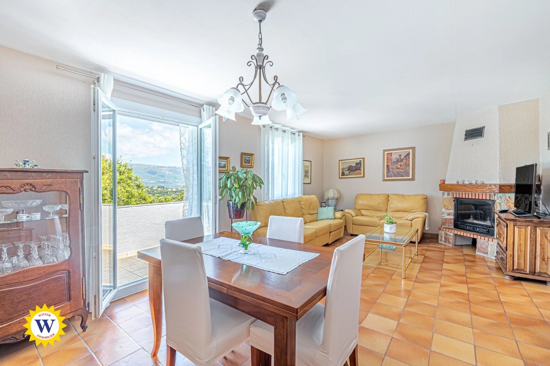 жилой дом в Saint-Roman, Provence-Alpes-Cote d'Azur 12696255