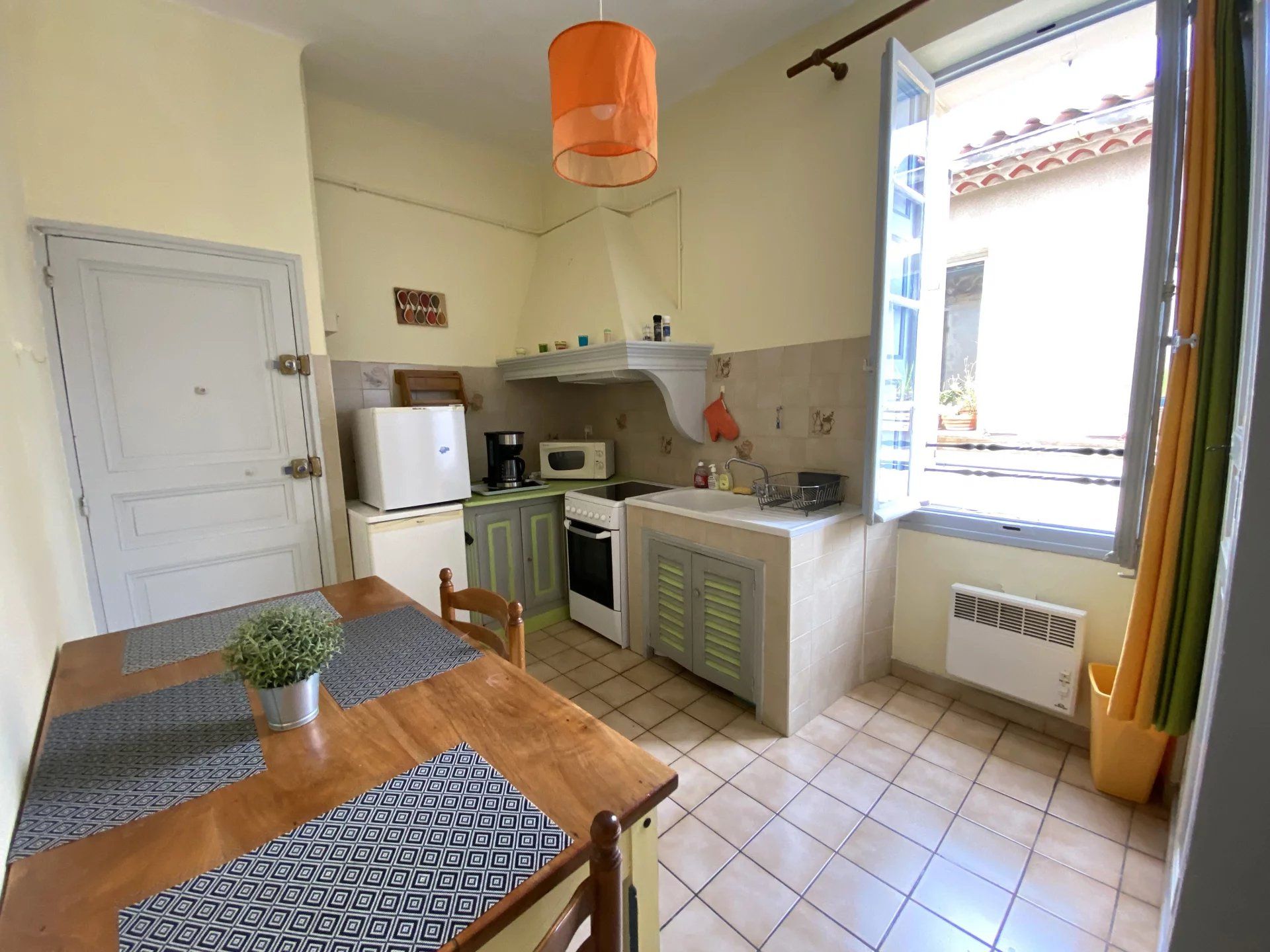 Квартира в La Ciotat, Bouches-du-Rhône 12696798