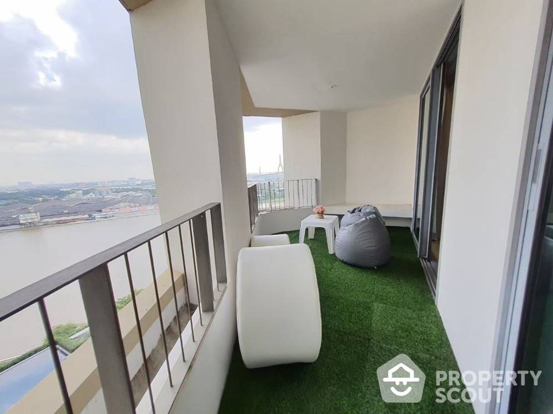 Condominium in , Krung Thep Maha Nakhon 12697029