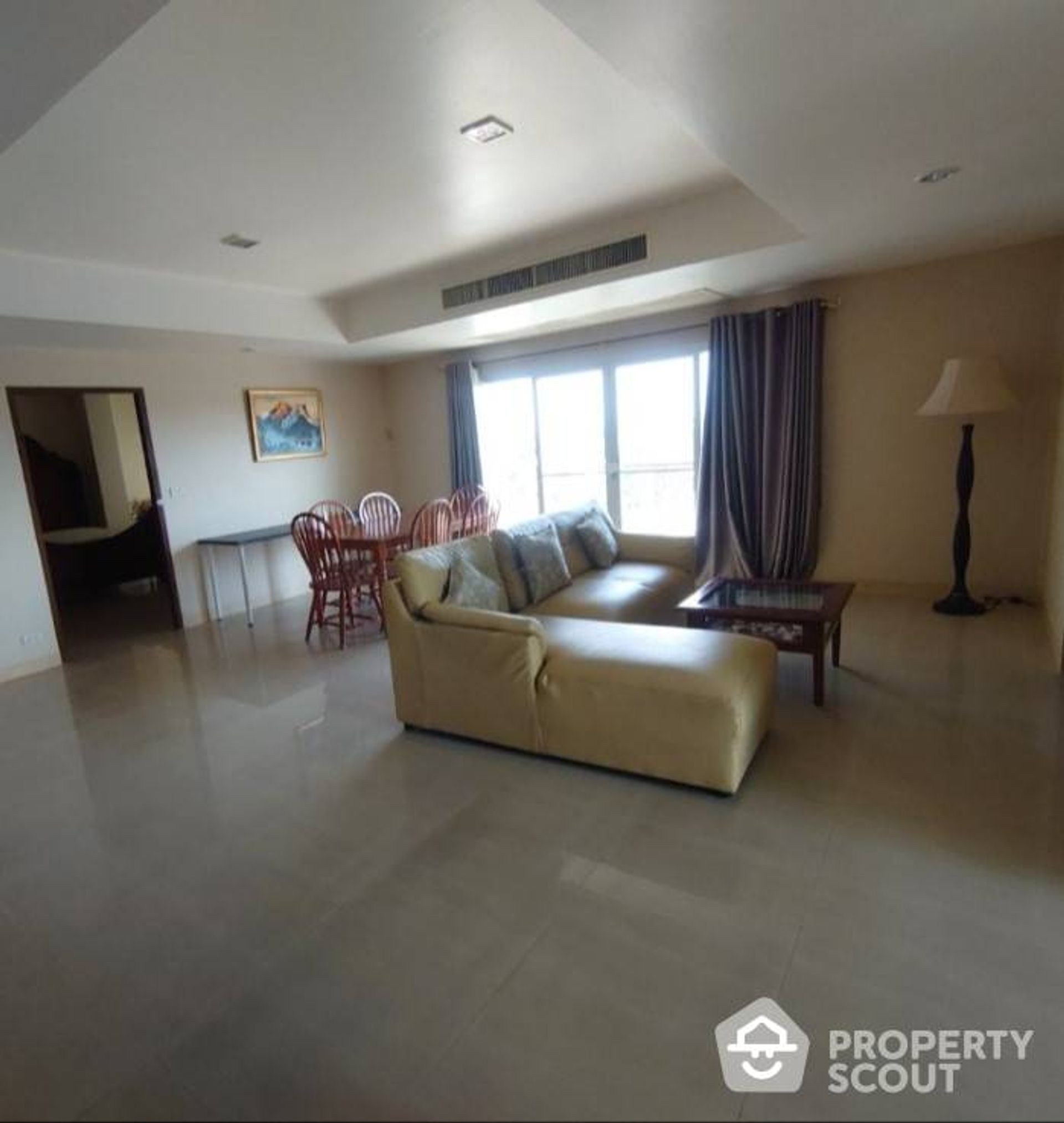 Condominium in Watthana, Krung Thep Maha Nakhon 12697780