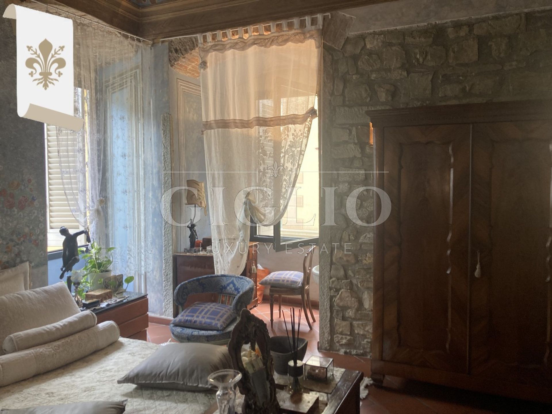 Condominio nel Firenze, Via dei Renai 12698027