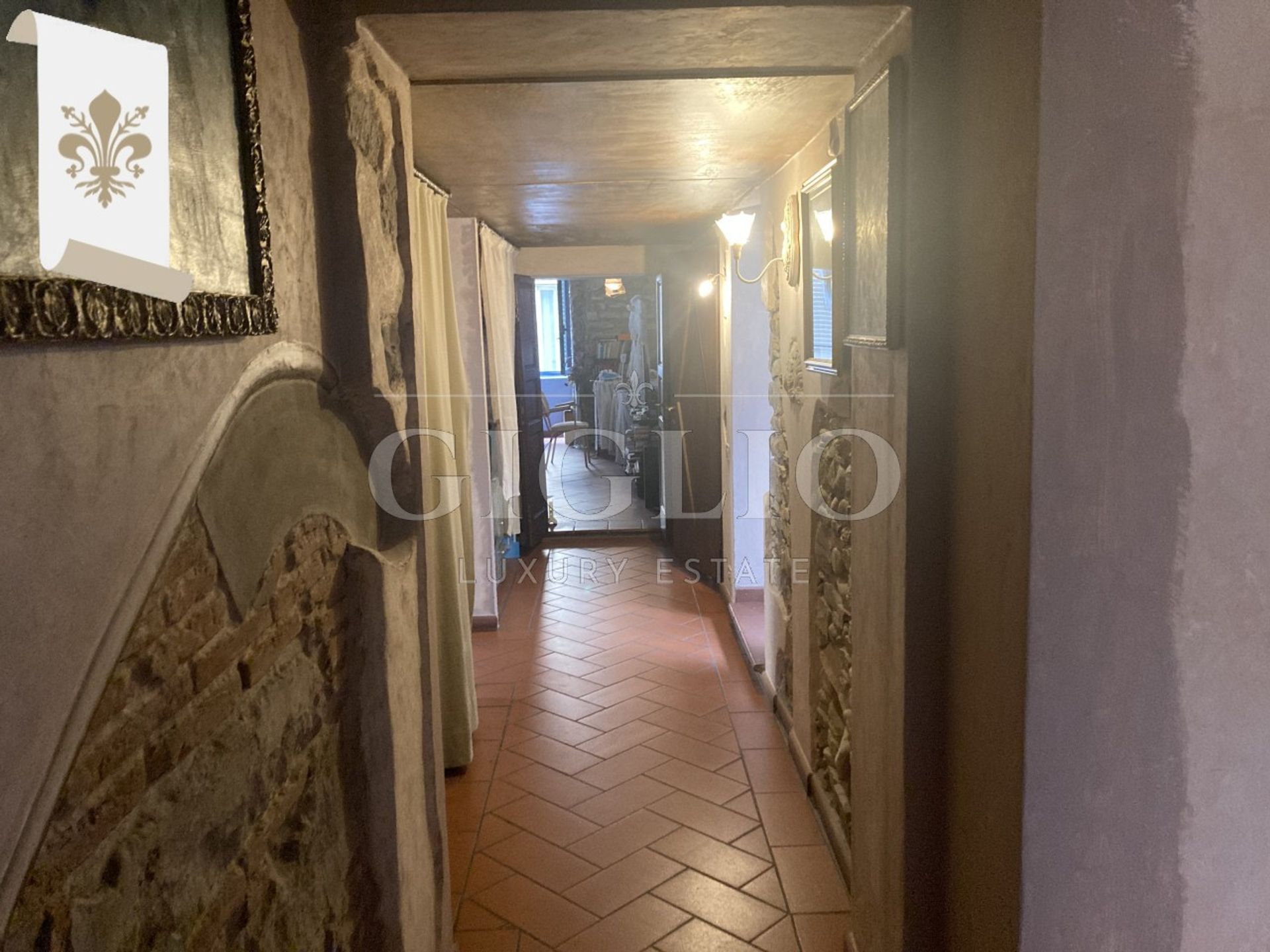 Condominio nel Firenze, Via dei Renai 12698027