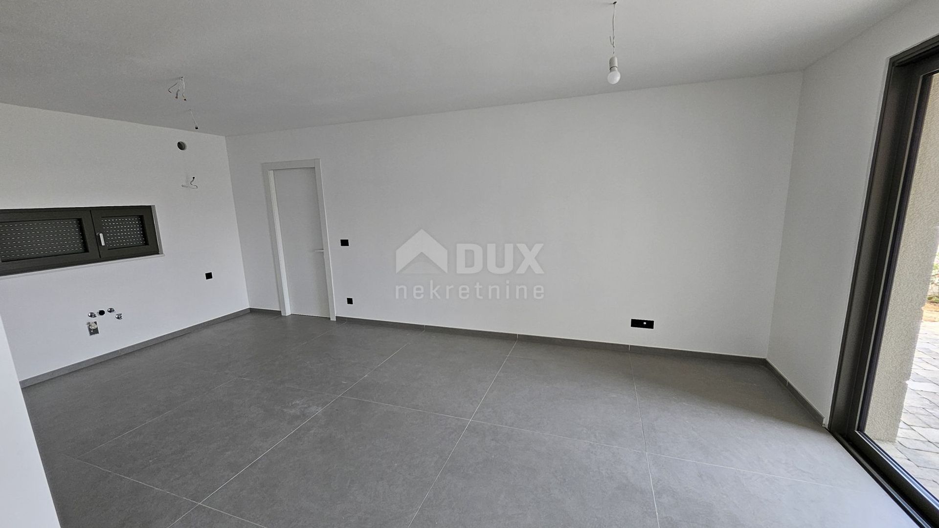 Condominio en Opatija, Primorje-Gorski Kotar County 12698140