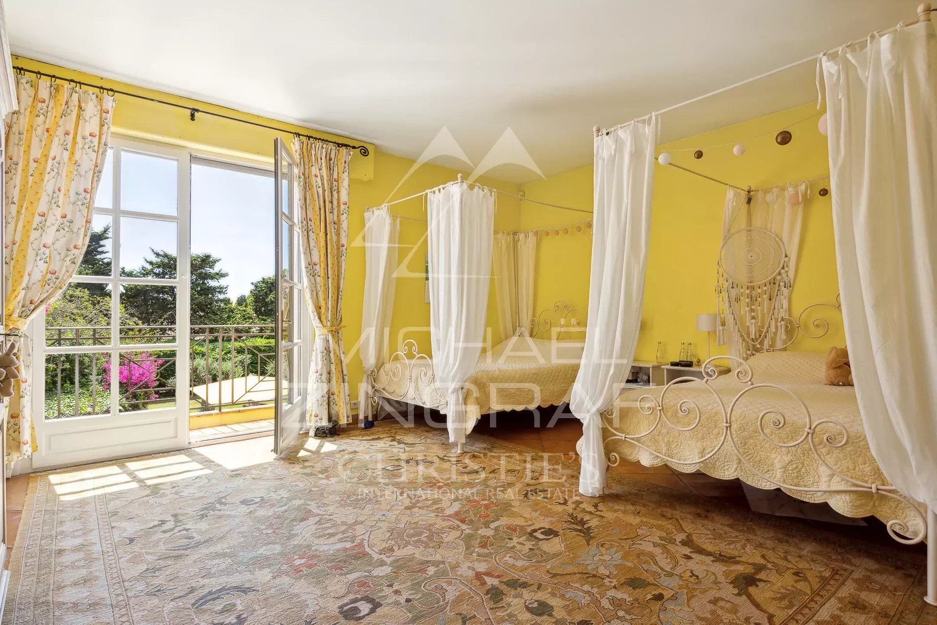 casa en Antibes, Alpes-Maritimes 12698725