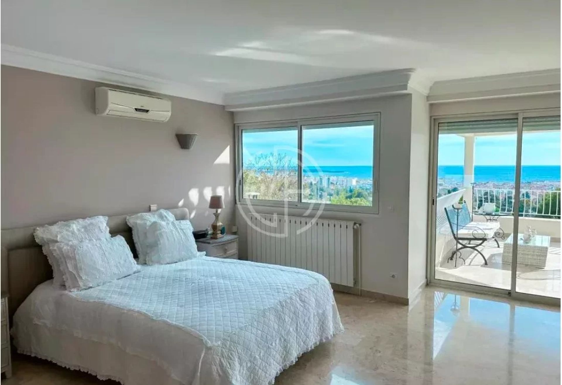 Hus i Cannes, Alpes-Maritimes 12698775