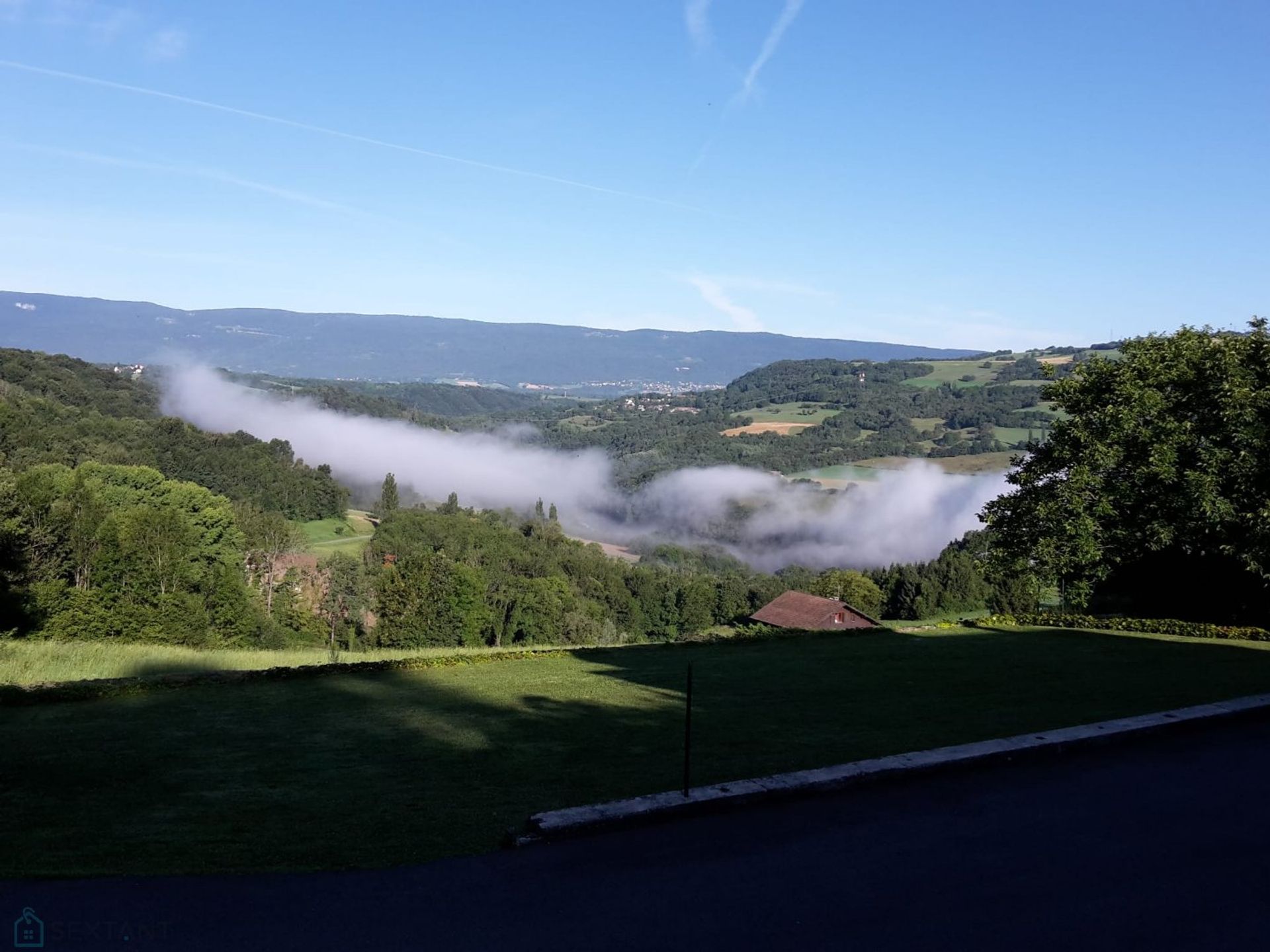 Talo sisään Clarafond, Auvergne-Rhone-Alpes 12702830