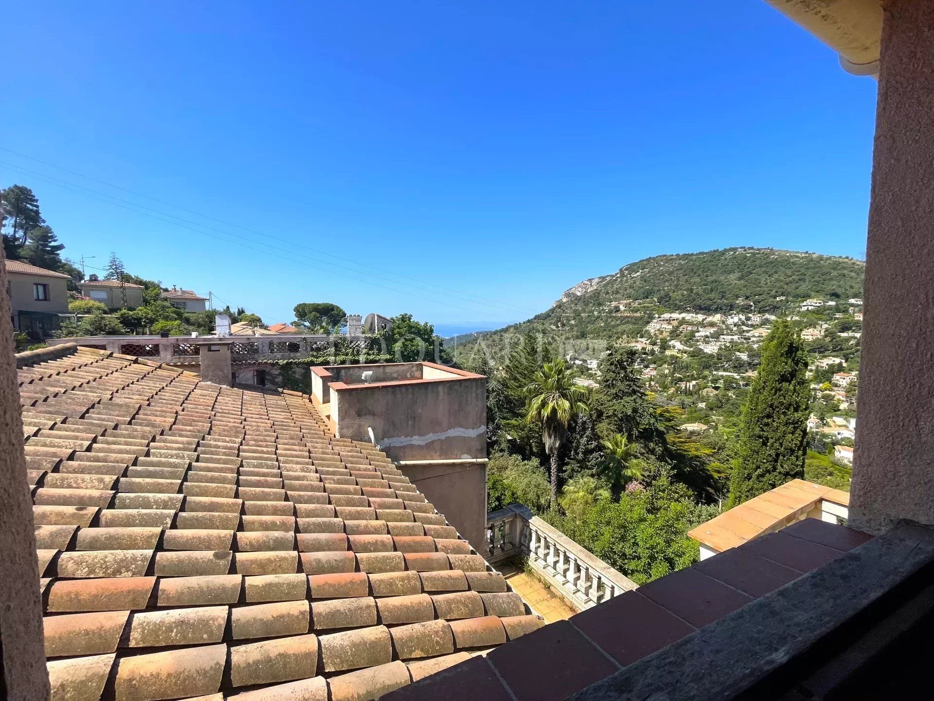 Rumah di La Turbie, Provence-Alpes-Cote d'Azur 12703102