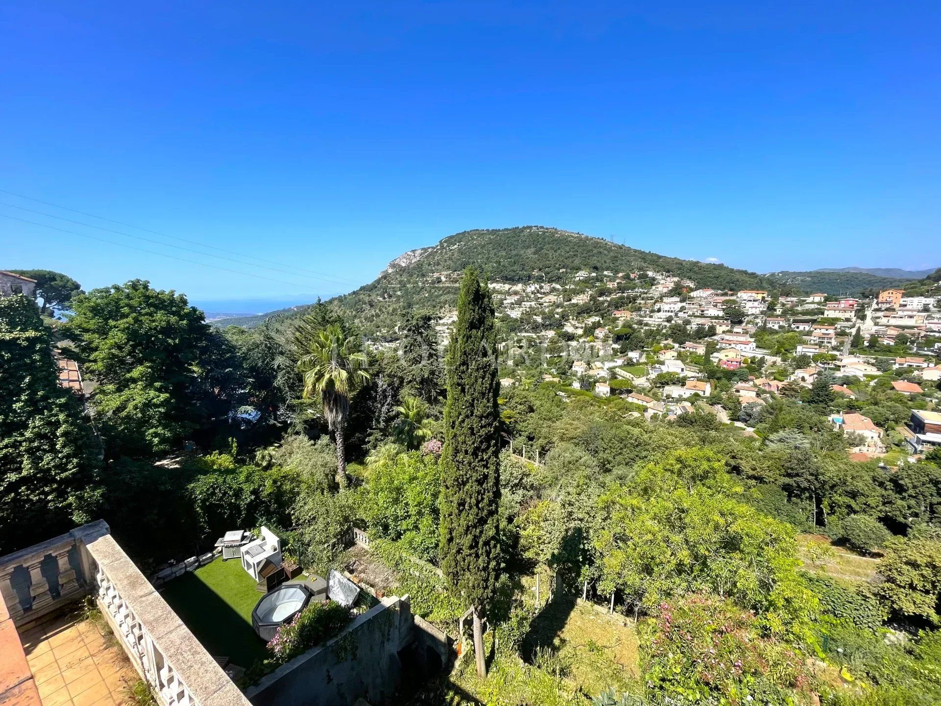 Haus im La Turbie, Alpes-Maritimes 12703102