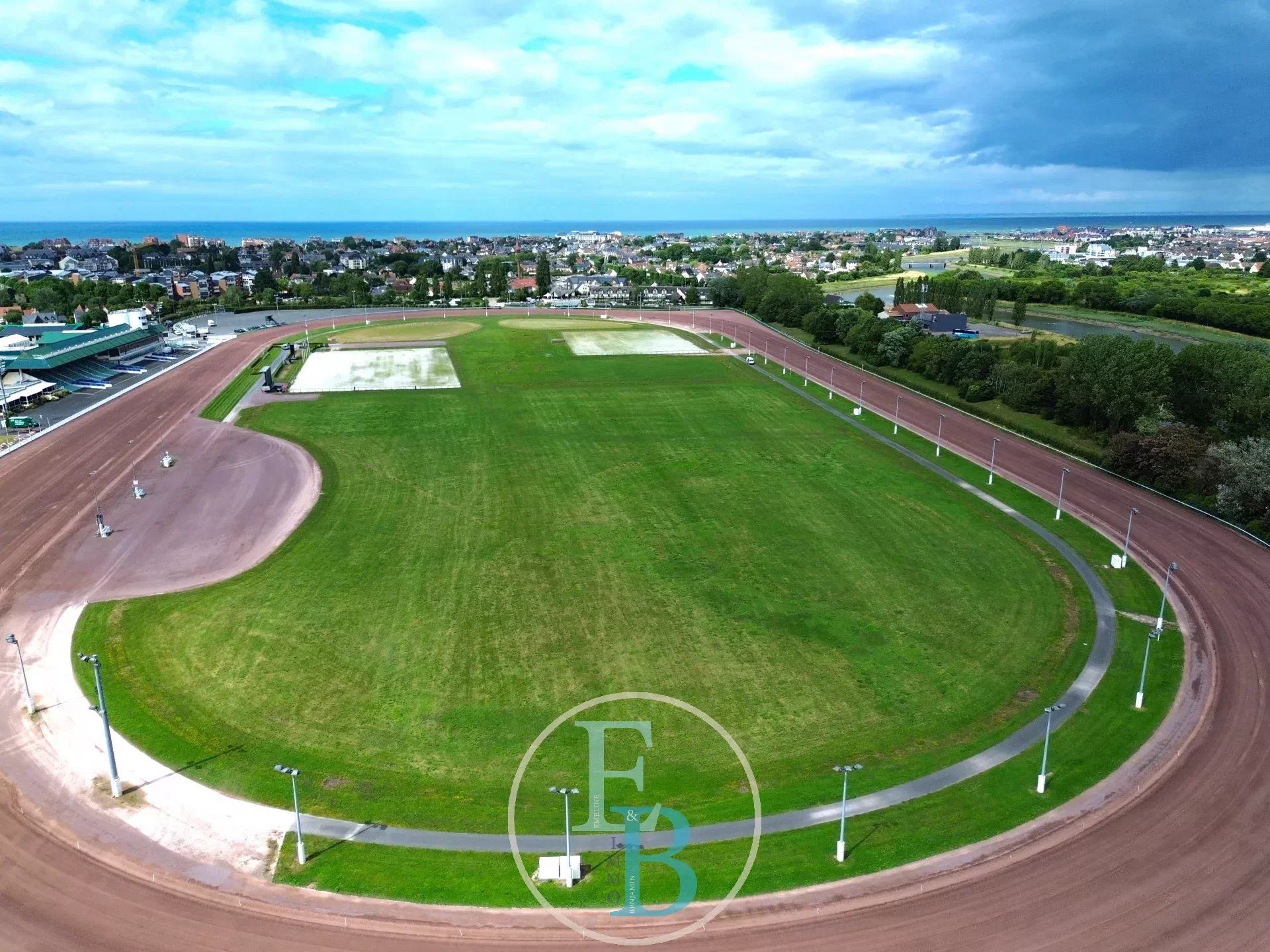 Eigentumswohnung im Cabourg, Calvados 12703131