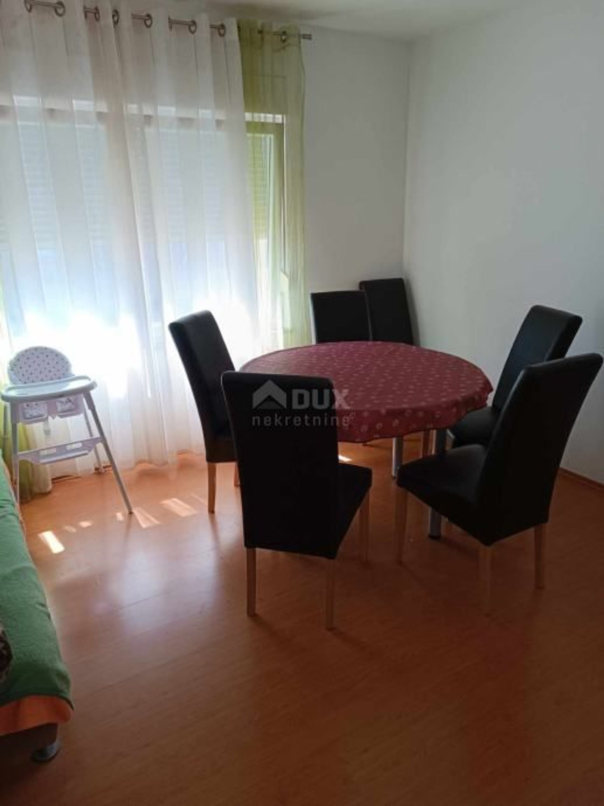 Condominium in Crikvenica, Primorsko-Goranska Zupanija 12706631