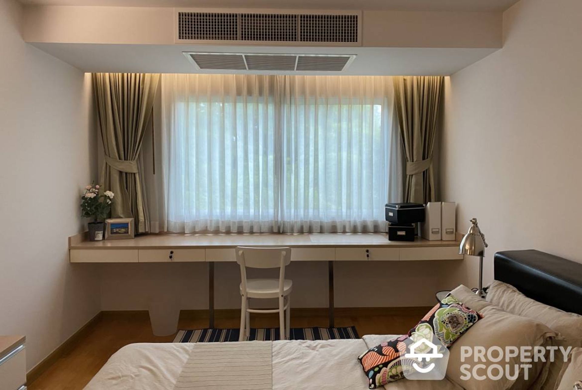 Condominio nel Phra Khanong, Krung Thep Maha Nakhon 12706980