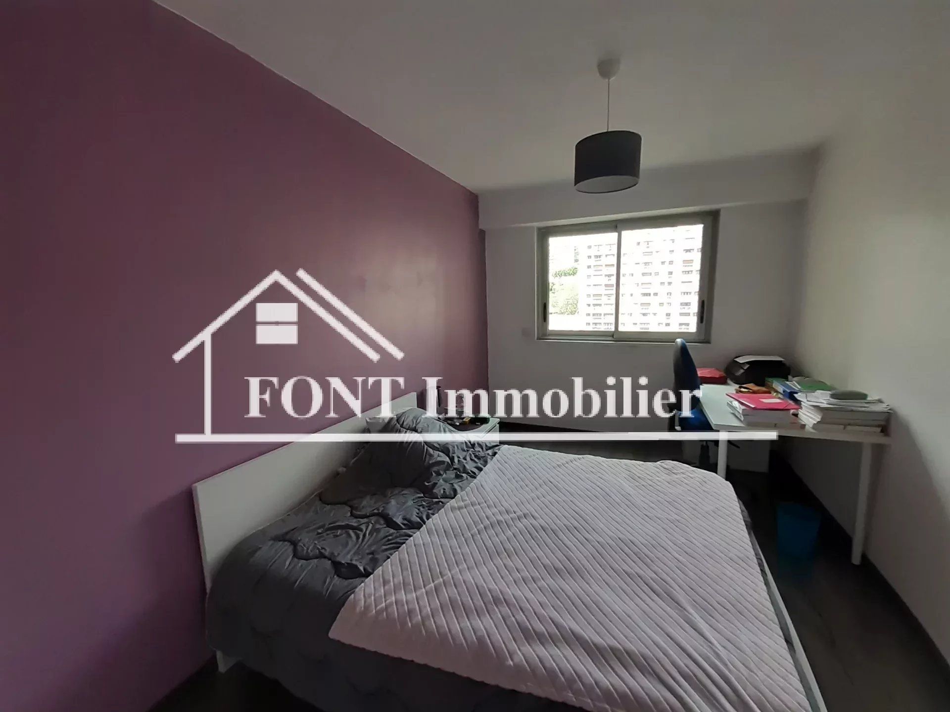 Condominium in Saint-Etienne, Auvergne-Rhone-Alpes 12707208