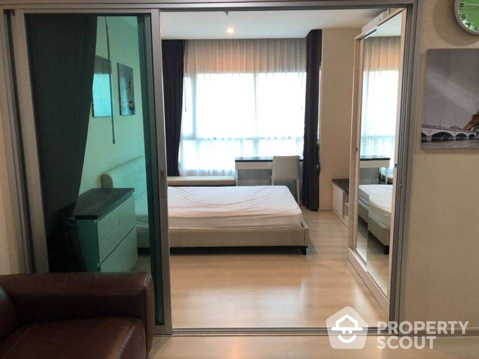 Condominium in Huai Khwang, Krung Thep Maha Nakhon 12707531