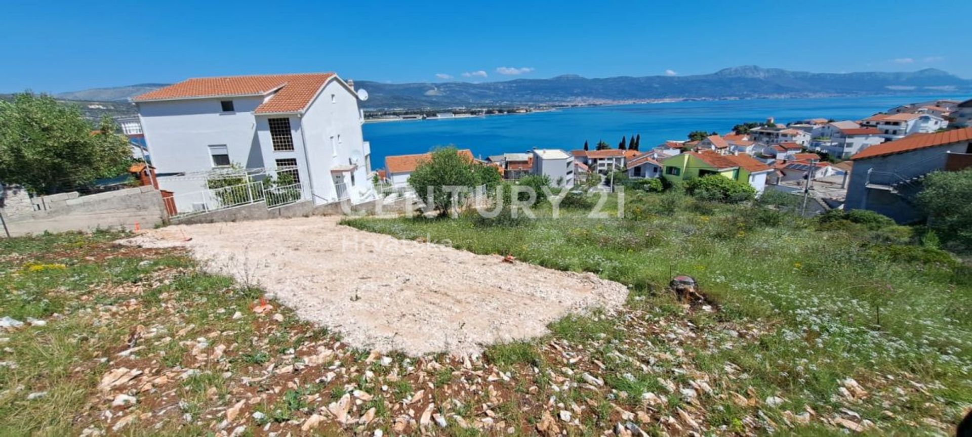 Terre dans , Split-Dalmatia County 12707677