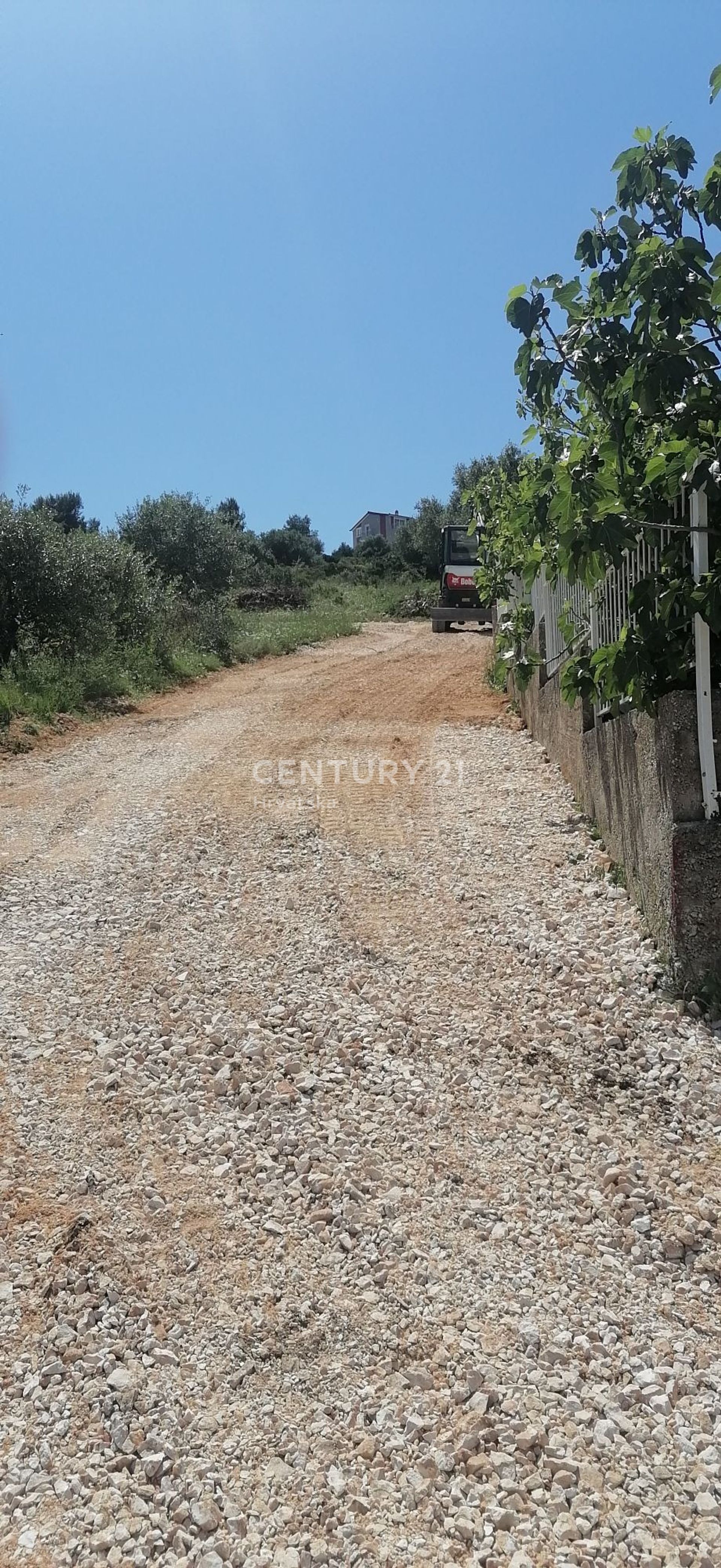 土地 在 Strmen Dolac, Splitsko-Dalmatinska Zupanija 12707677