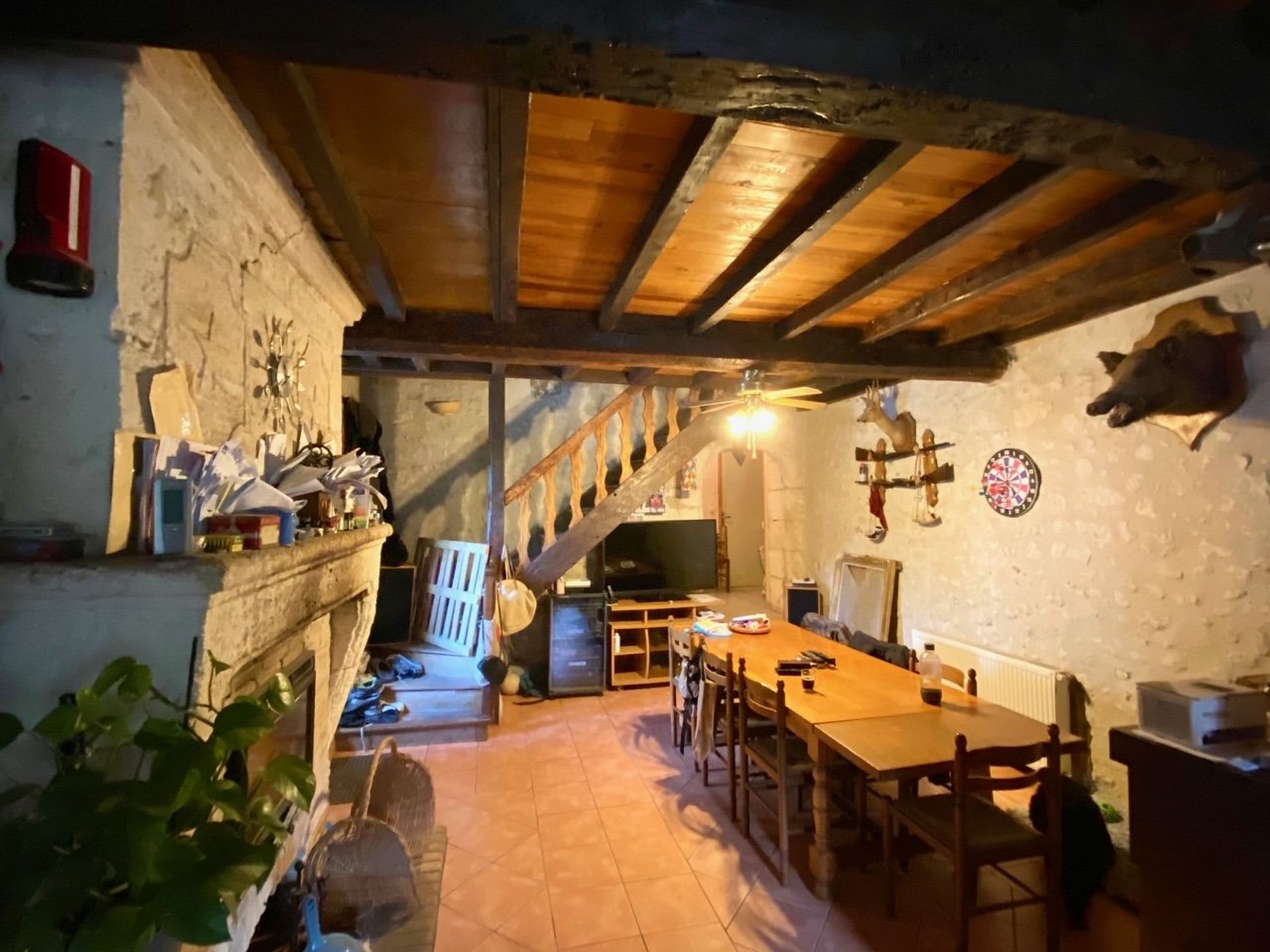 Casa nel Saint-Paul-Lizonne, Nouvelle-Aquitaine 12707900