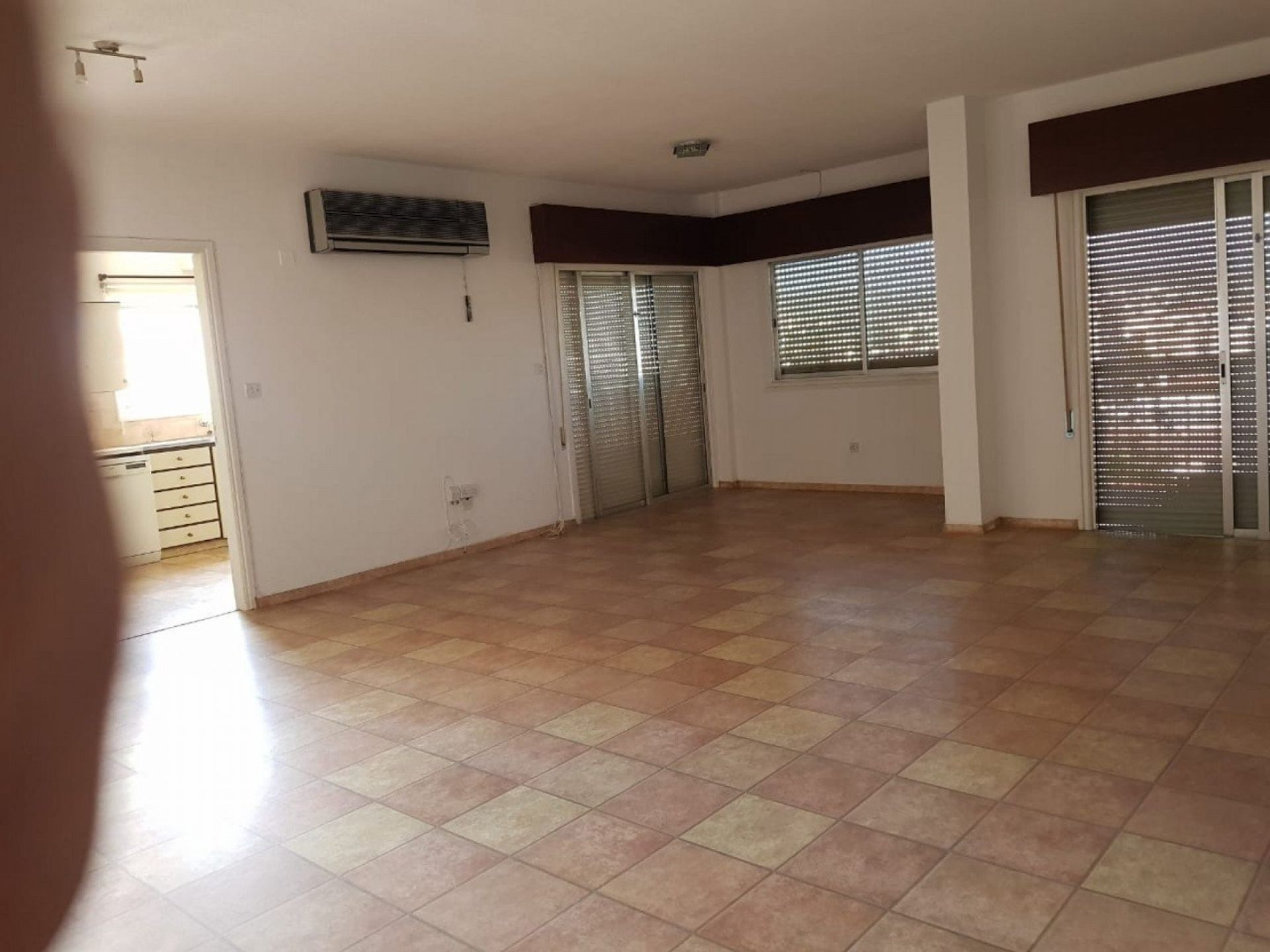 Condominium in Germasogeia, Limassol 12708701