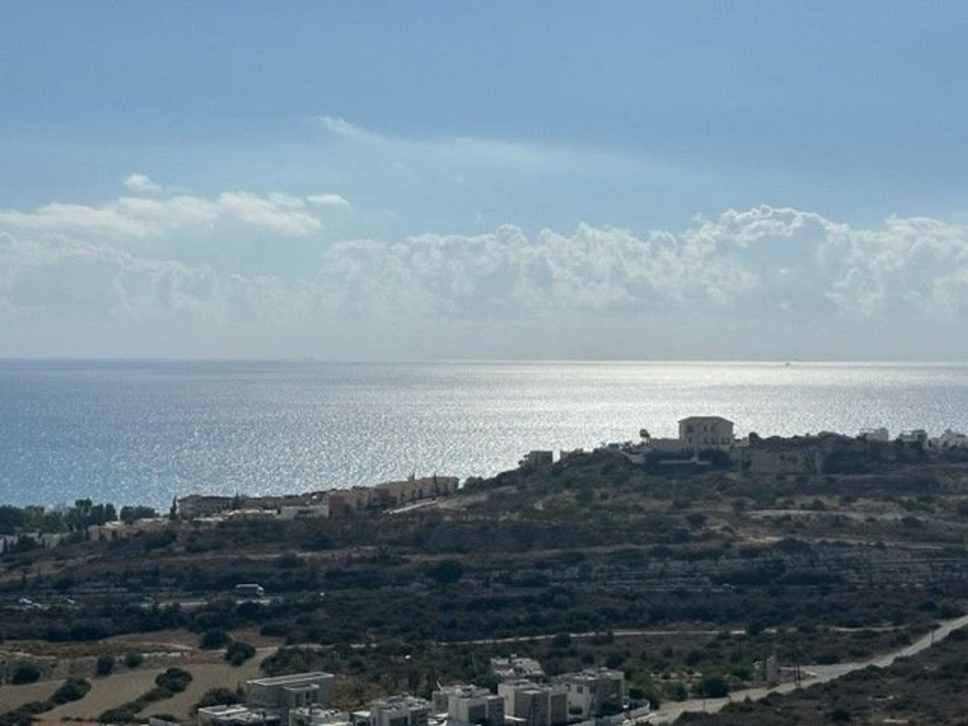 Tanah dalam Agios Tychon, Larnaka 12708958