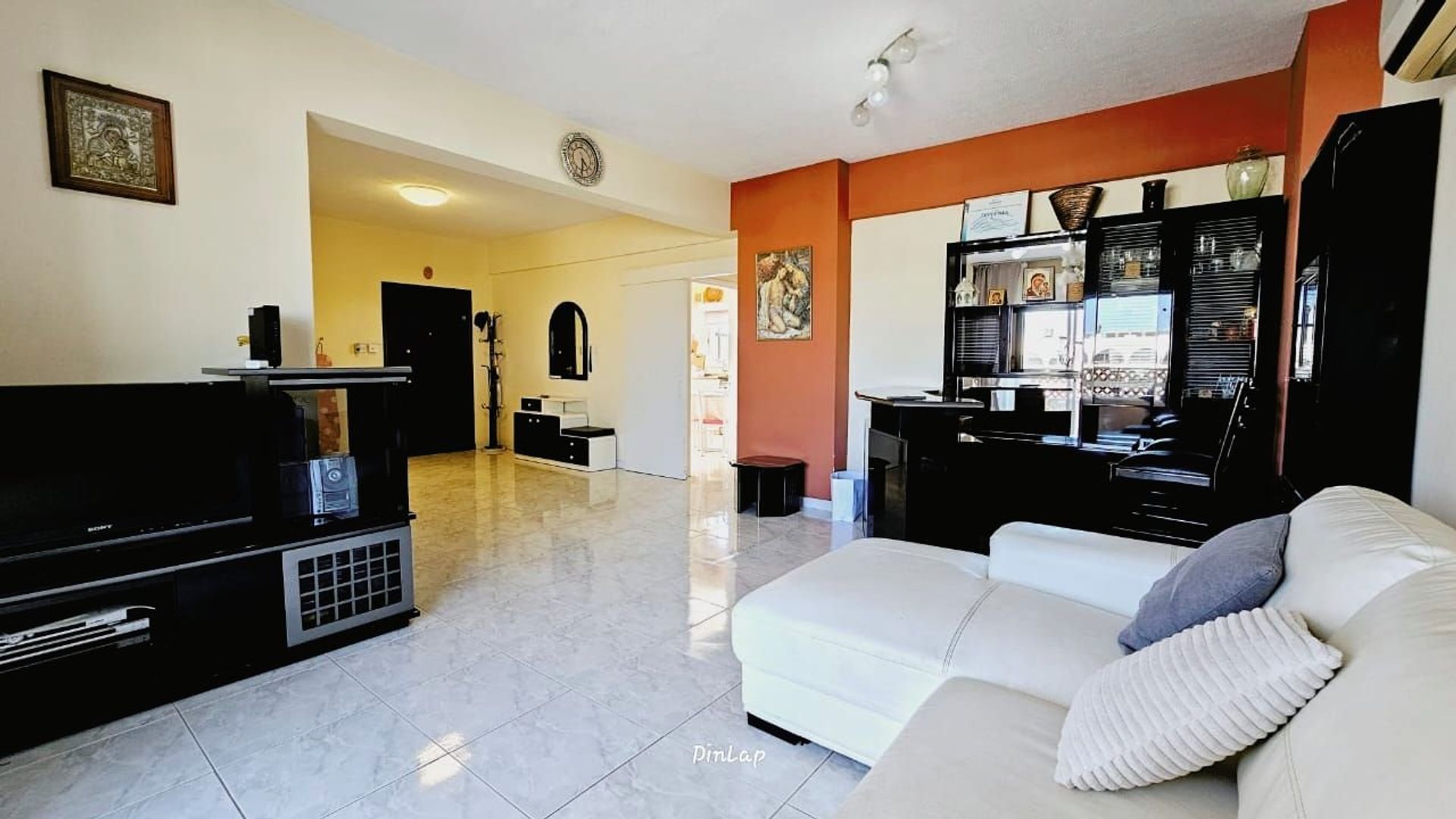 Condominium in Mesa Geitonia, Lemesos 12709154