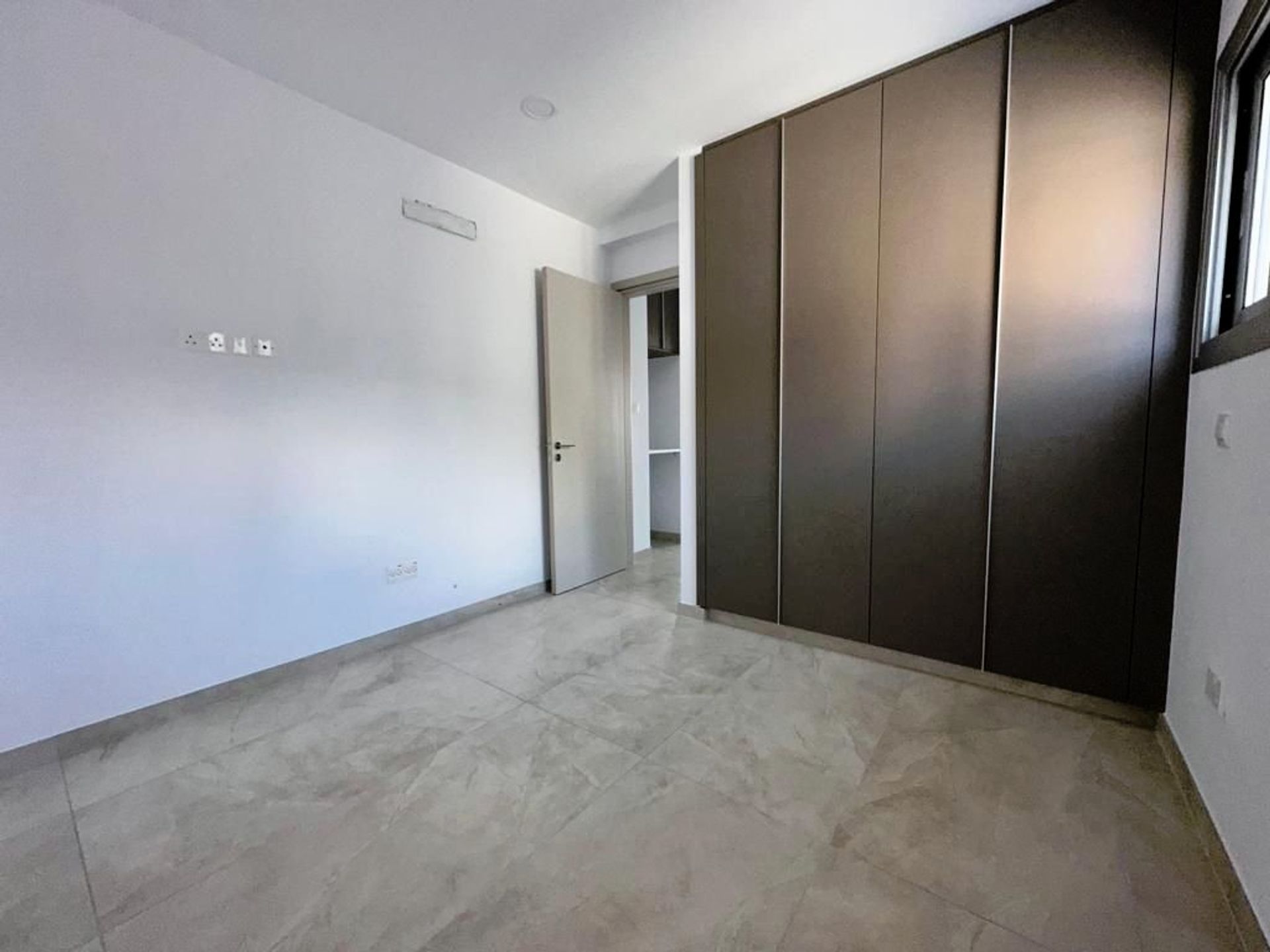 Condominio nel Agios Athanasios, Limassol 12709250