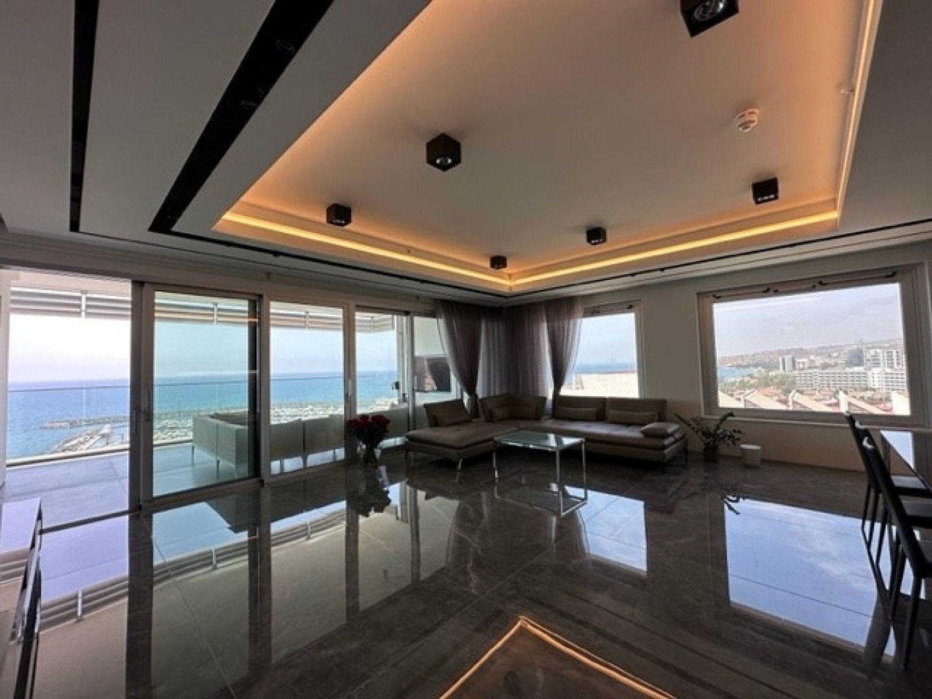 Condominio nel Άγιος Τύχων, Limasol 12709651