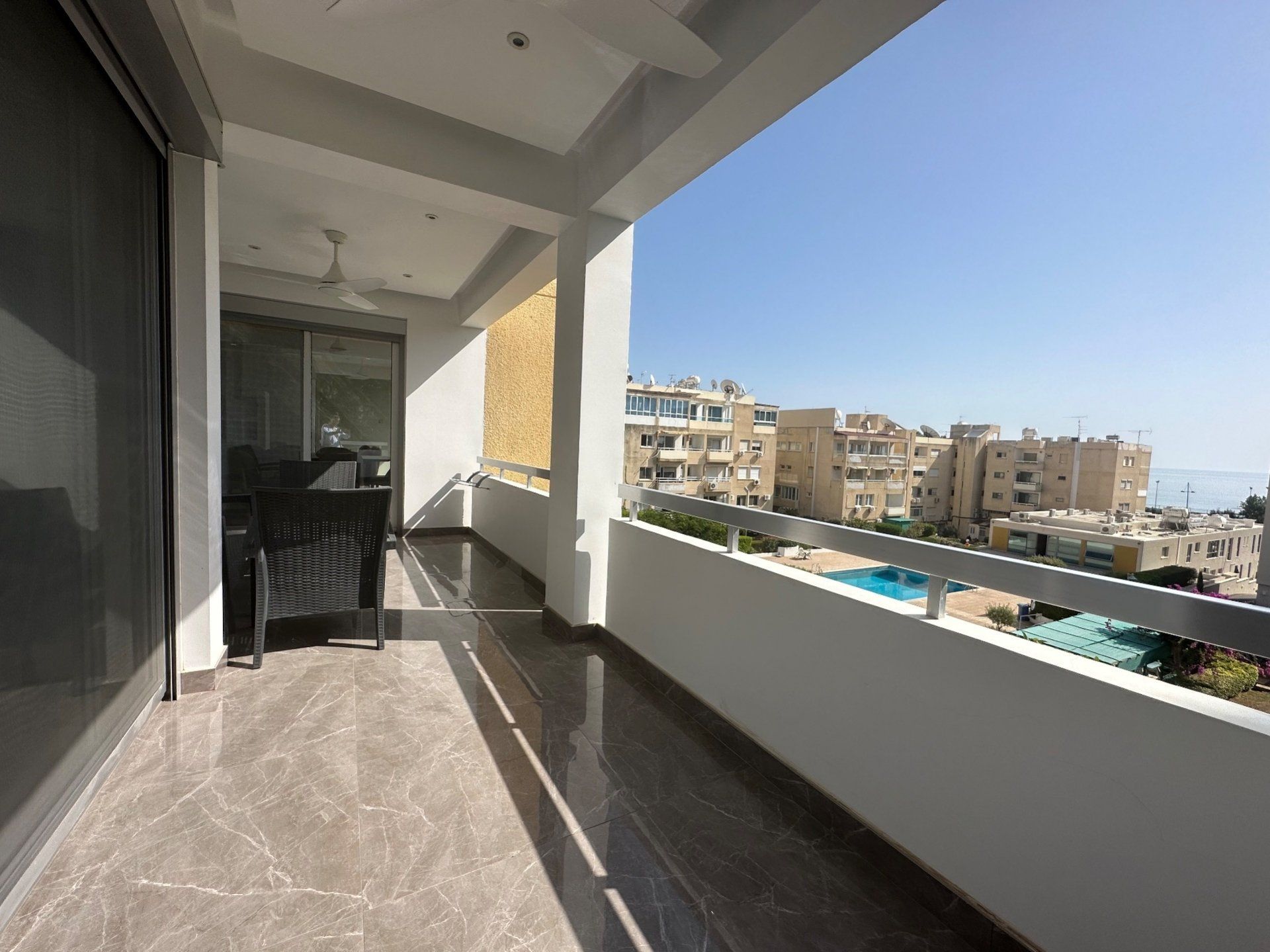 Condominium in Agios Tychon, Limassol 12709806