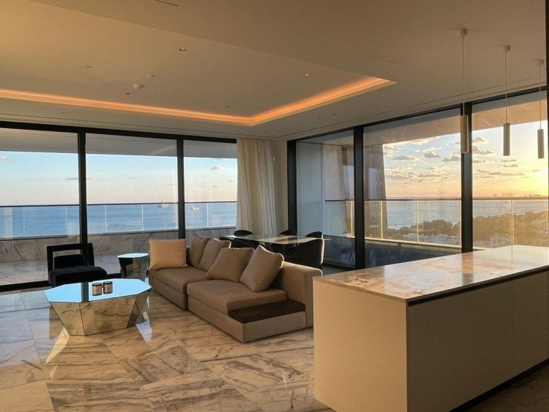 Condominium in Germasogeia, Limassol 12709814