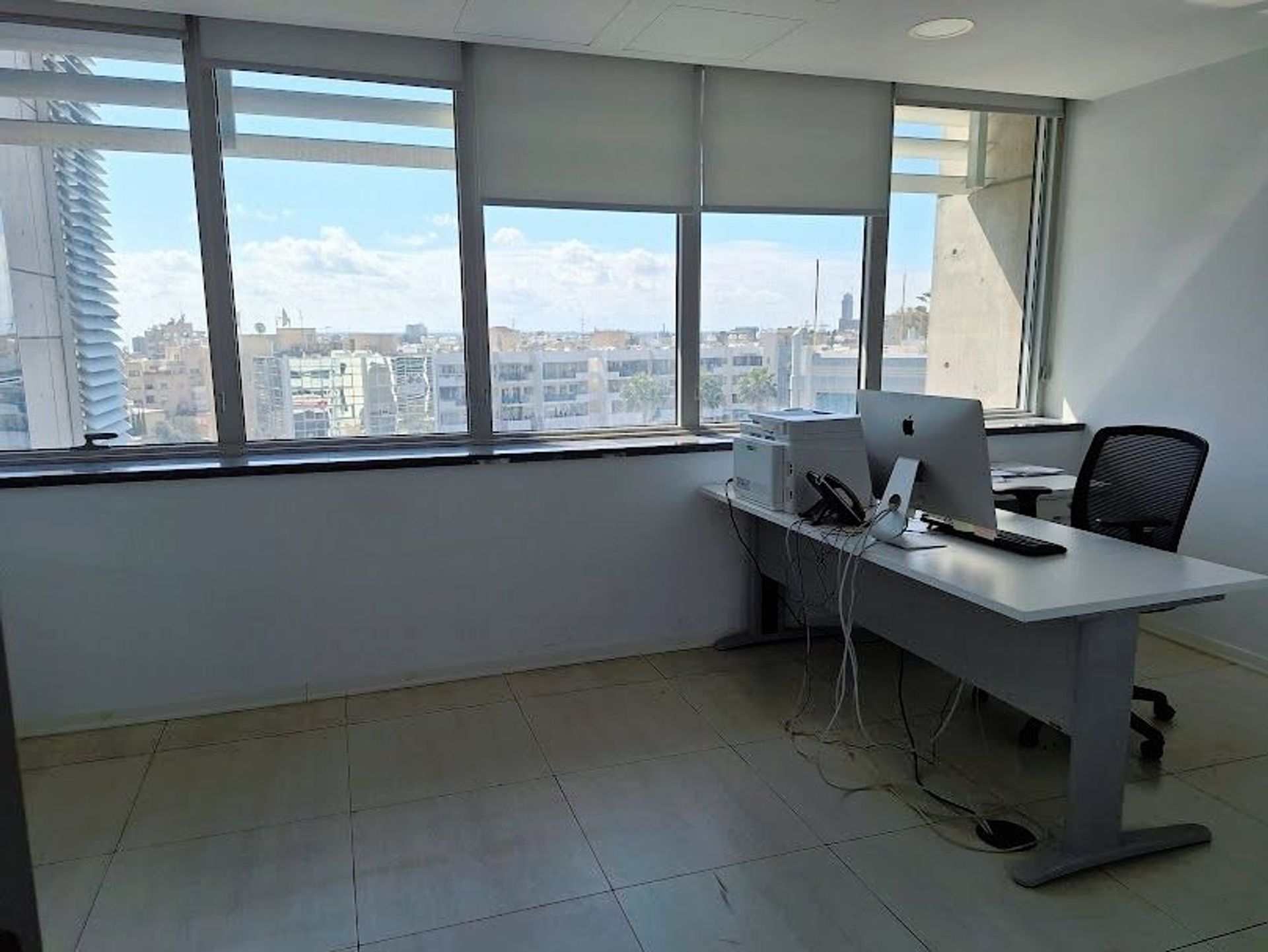 Oficina en Limassol, Limassol 12709871