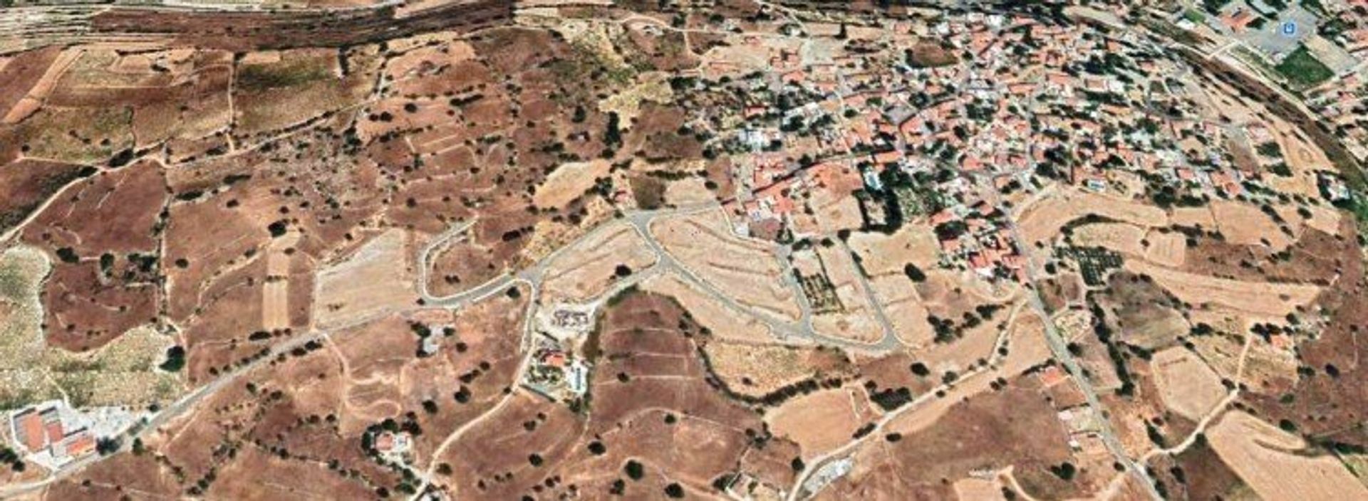 Land in Solaravia, Lemesos 12710189