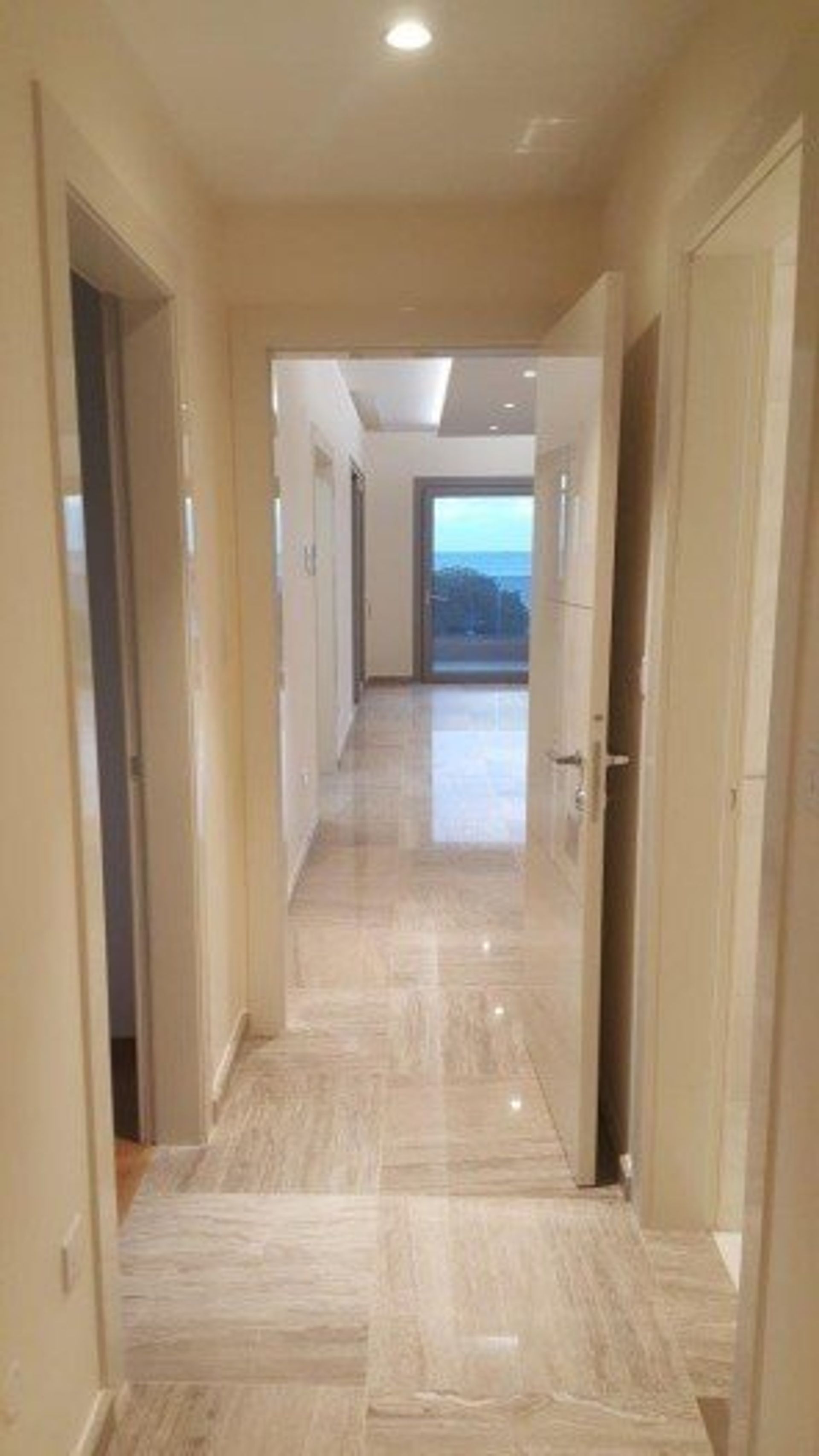 Condominio en Agios Tychon, Limassol 12710856