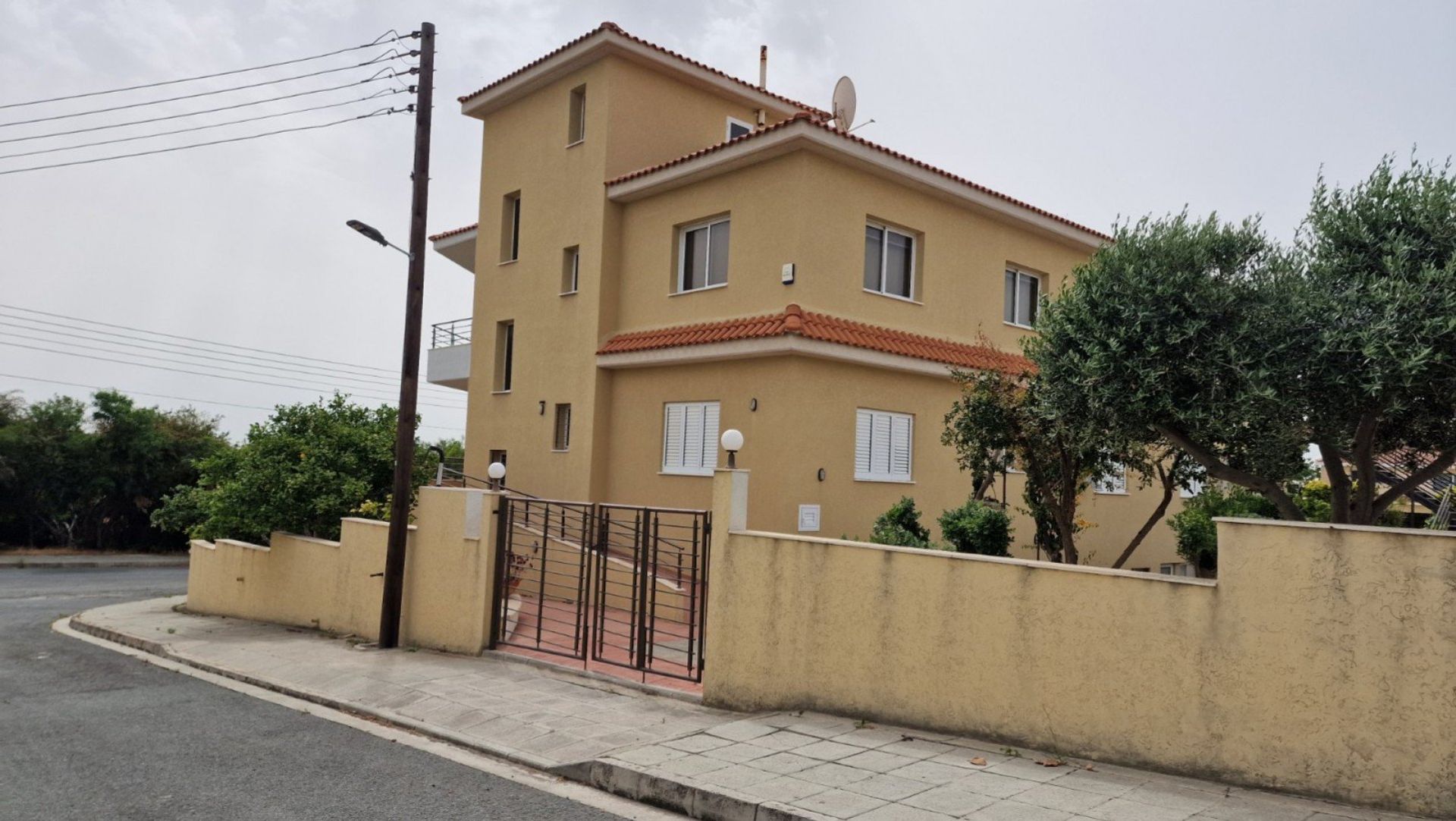 rumah dalam Kolossi, Limassol 12711037