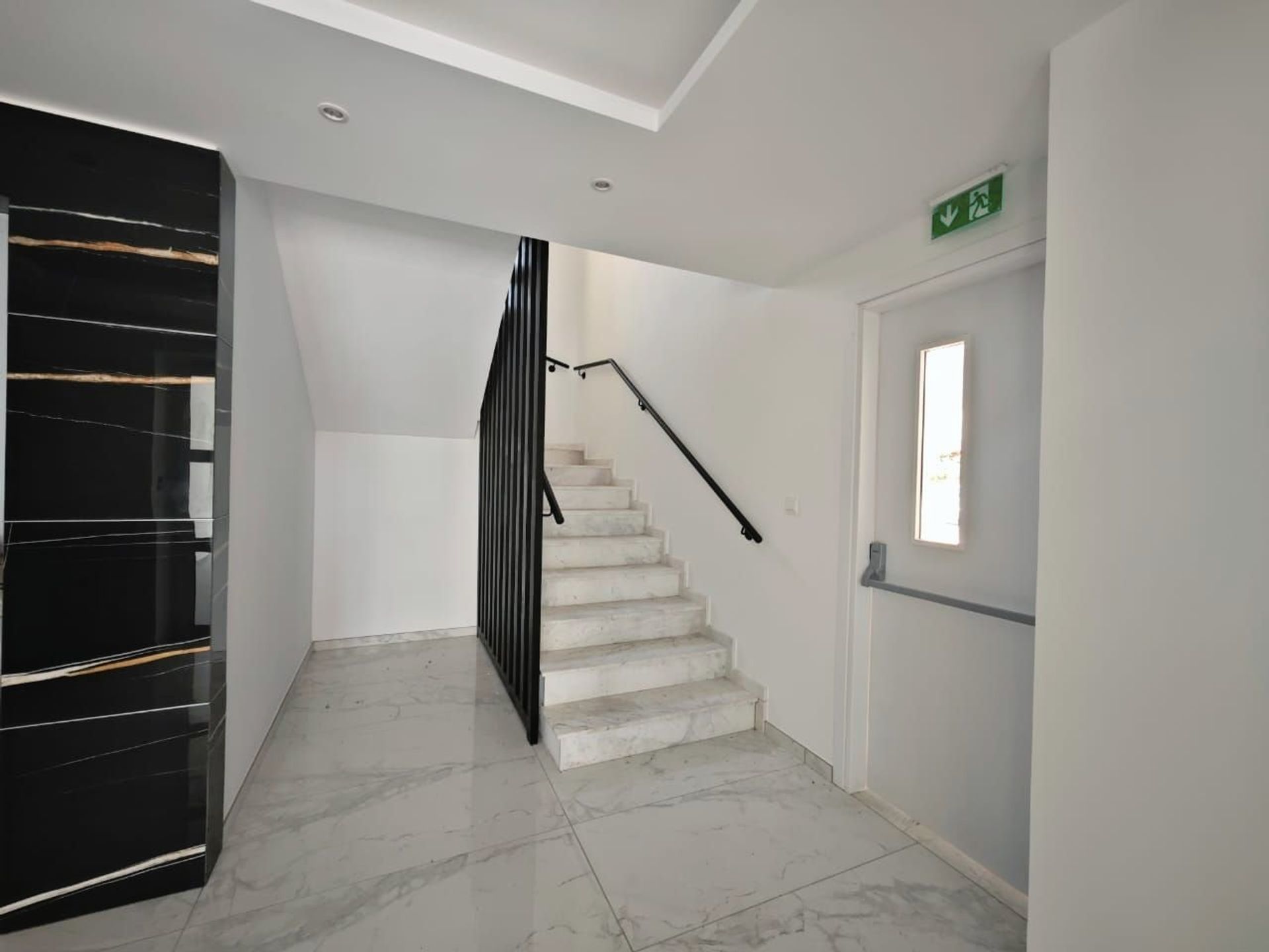 Condominium in Limassol, Limassol 12711443