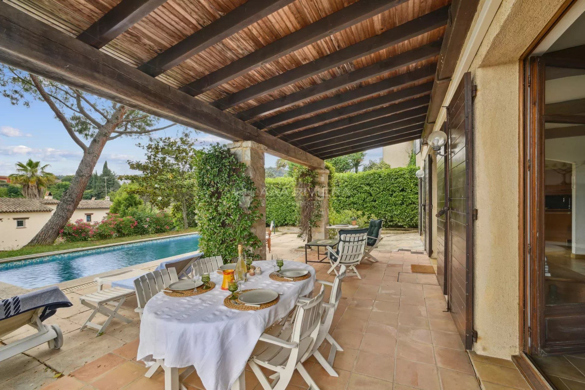 casa en Saint-Paul-de-Vence, Alpes-Maritimes 12712630