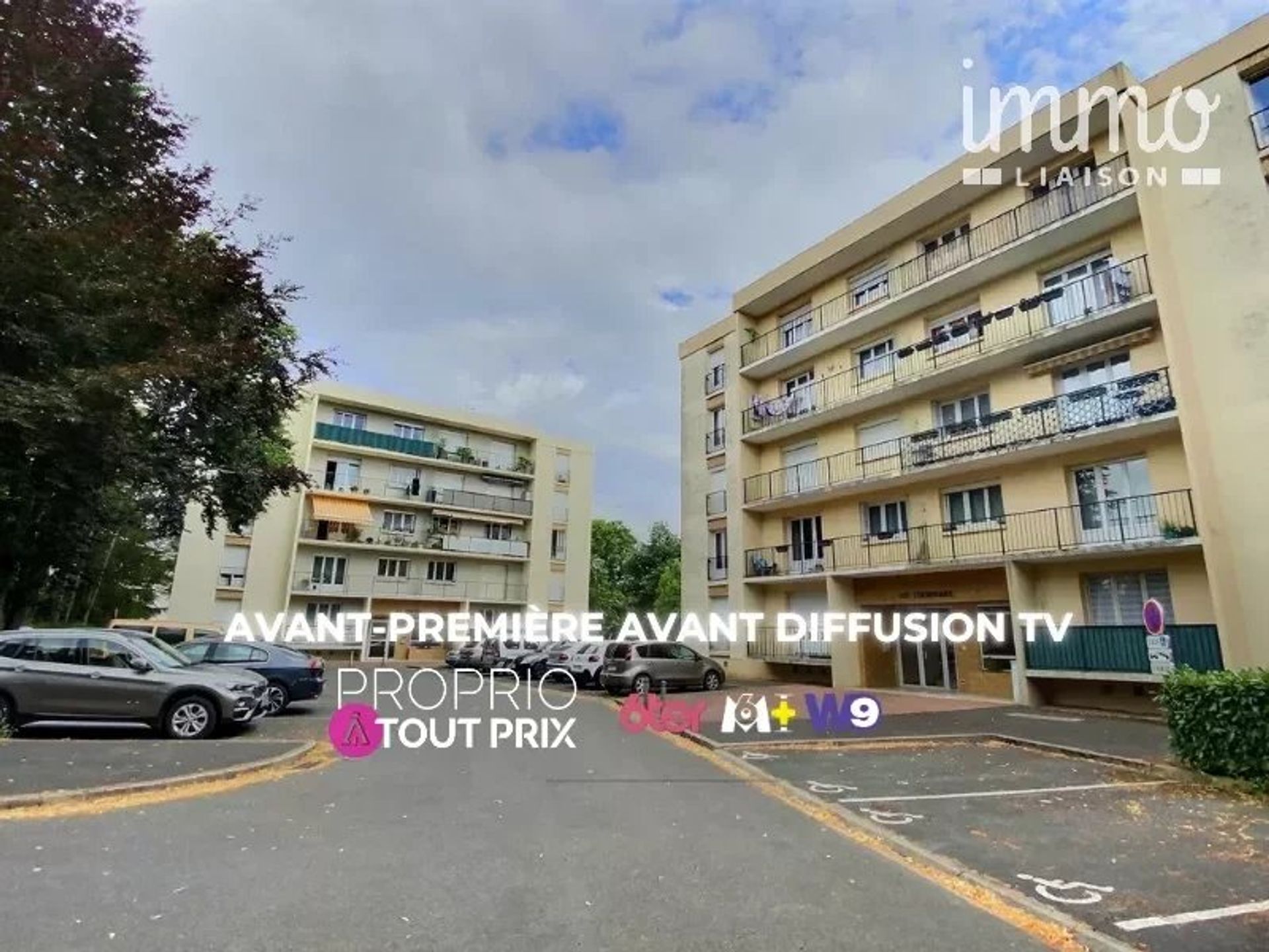 Condominium in Blois, Loir-et-Cher 12712807