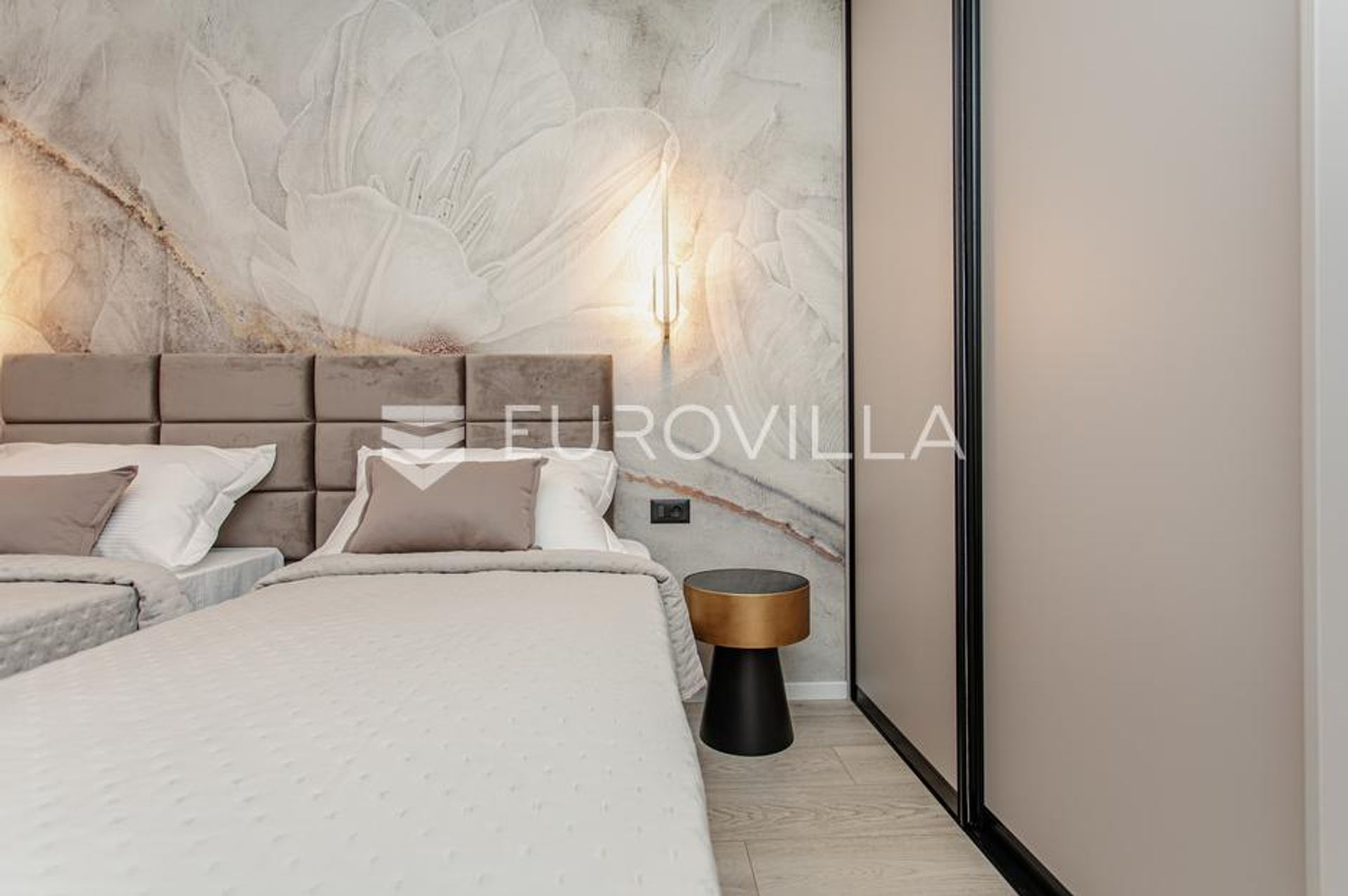 Condominium in Split, Splitsko-dalmatinska županija 12716301