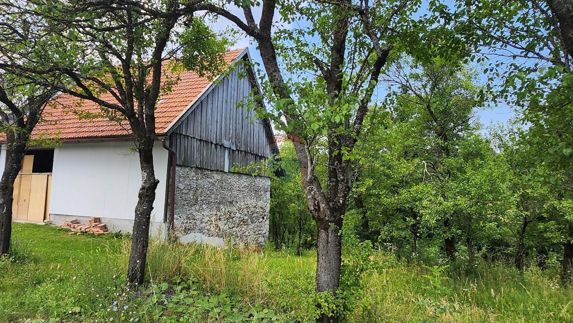 Terre dans Skrad, Primorsko-Goranska Zupanija 12716956