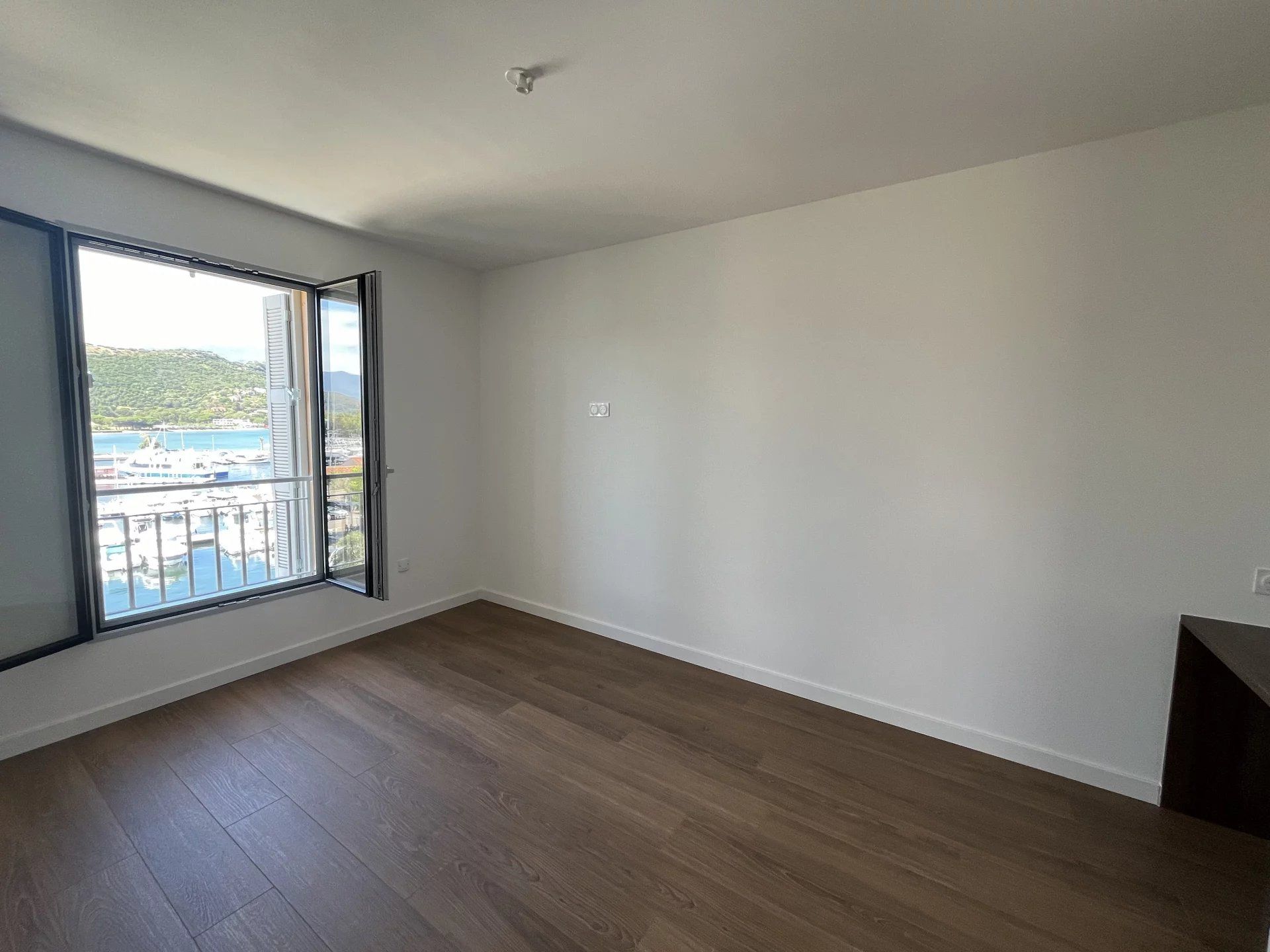 Condominium in Saint-Florent, Corsica 12716981