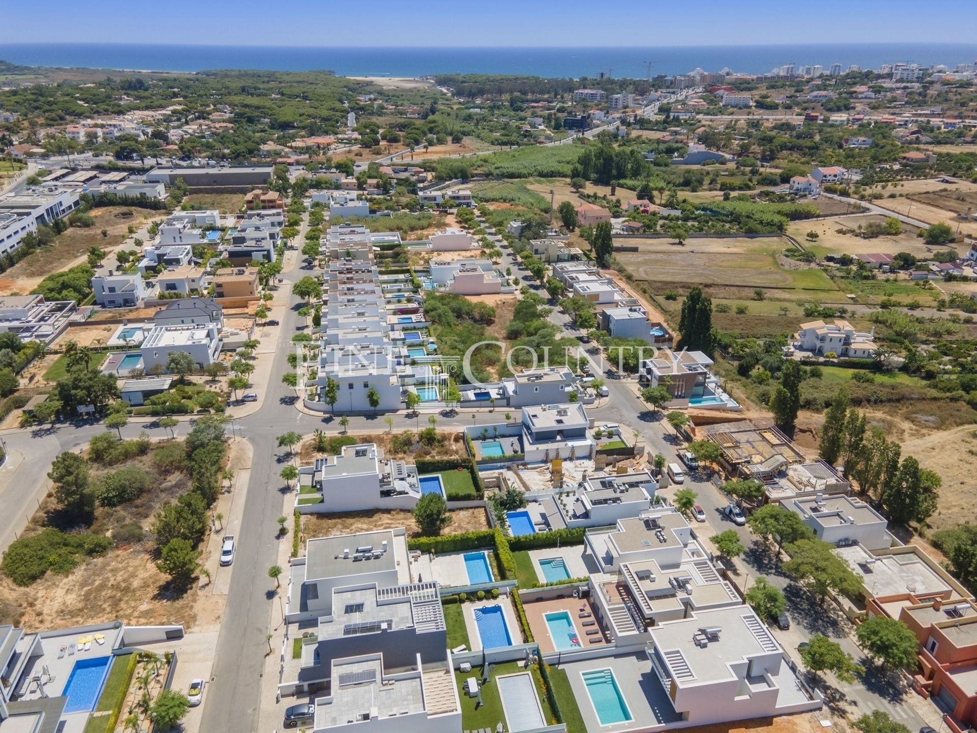 Land in Loulé, Faro District 12717292