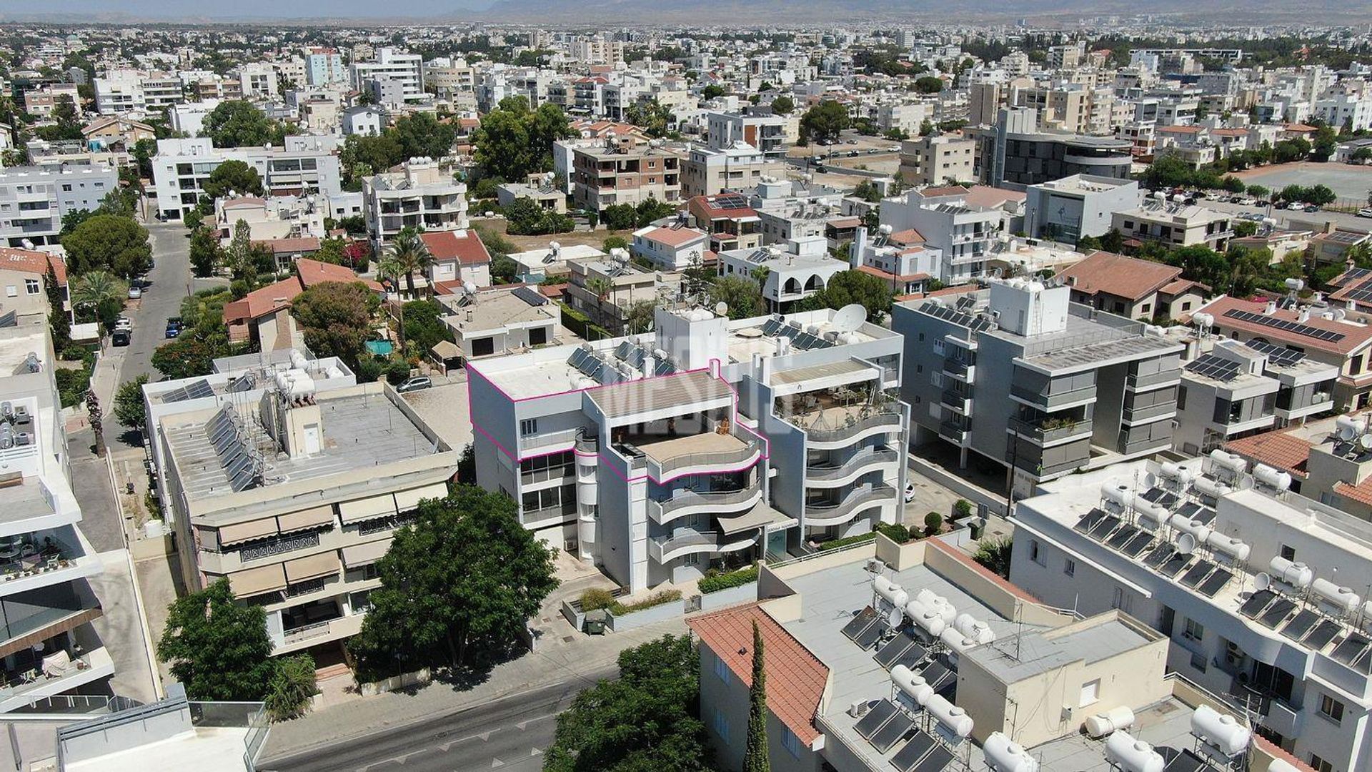 सम्मिलित में Strovolos, Nicosia 12720140