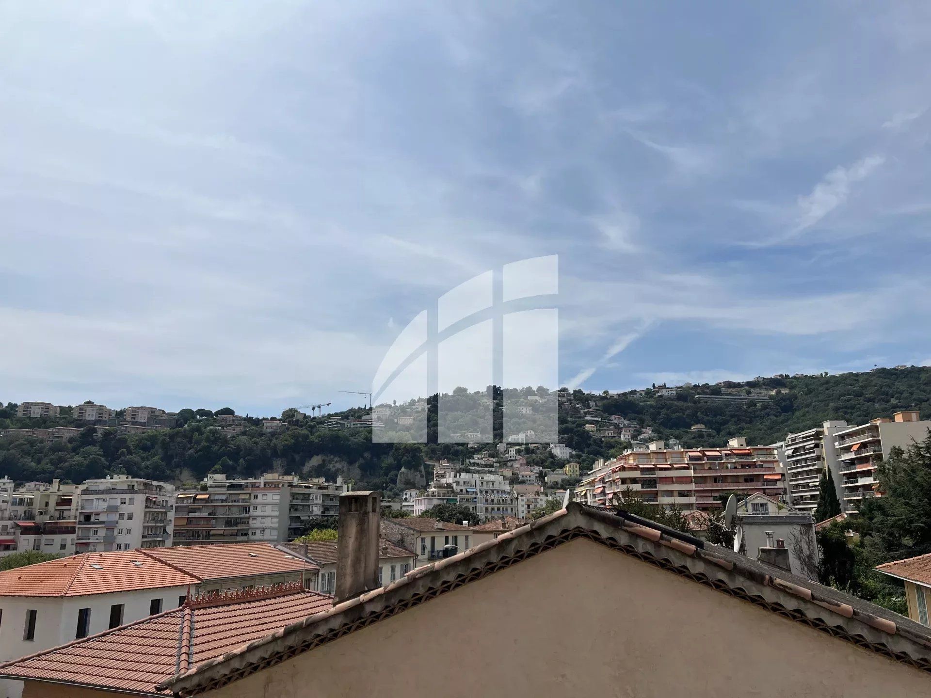 Condominium in Nice, Provence-Alpes-Cote d'Azur 12720563