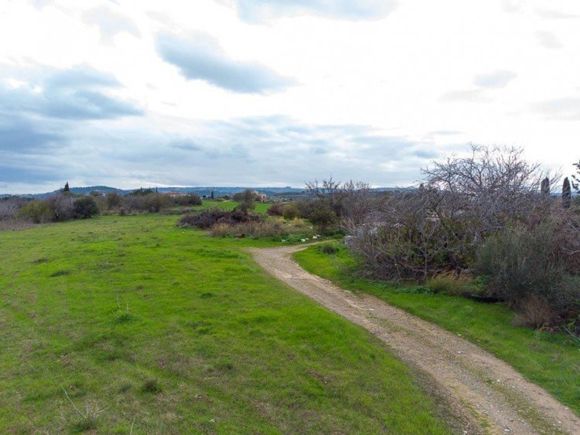 Tierra en Polis, Pafos 12721414