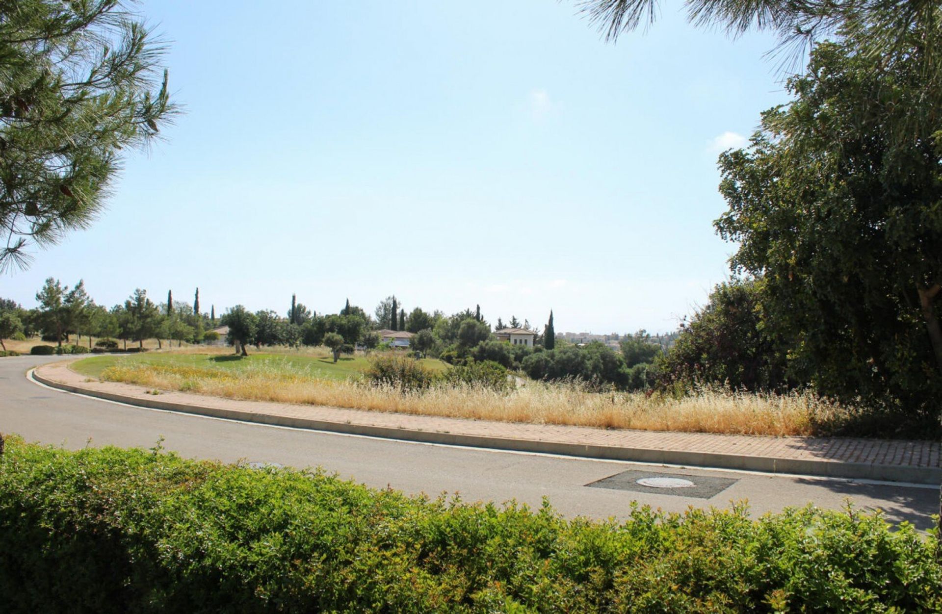 Tierra en Agia Marinouda, Pafos 12721924