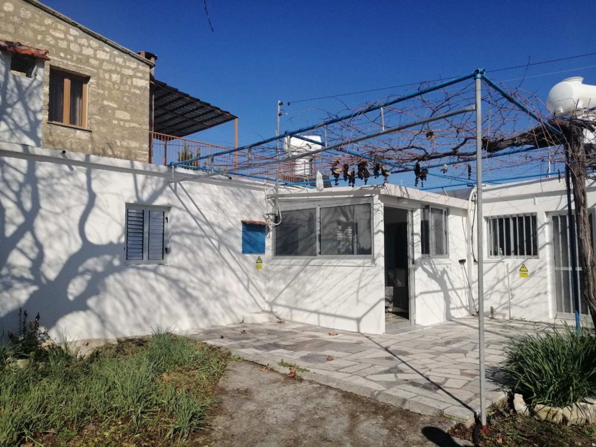 House in Mesogi, Pafos 12721969