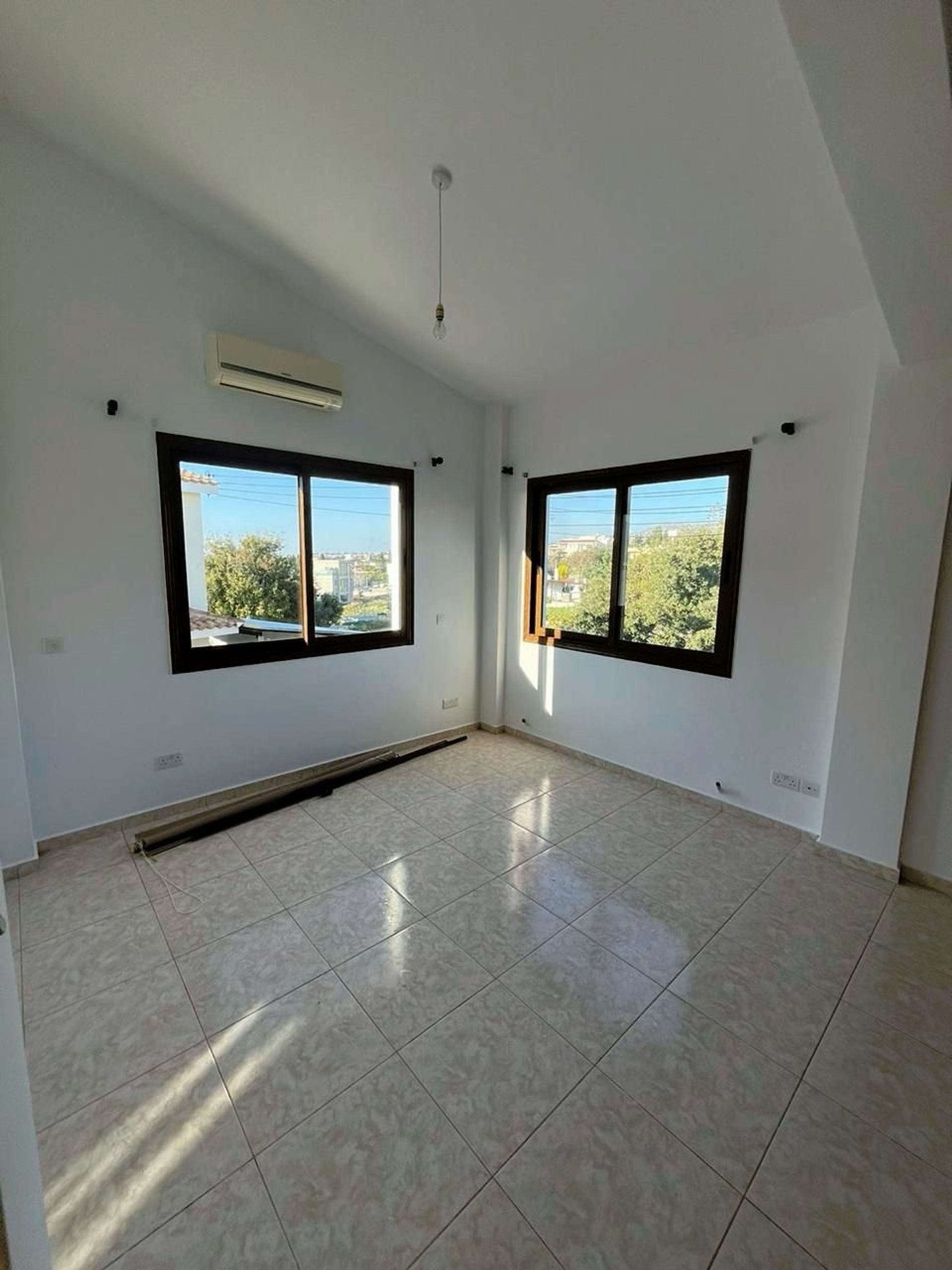 rumah dalam Konia, Paphos 12722557