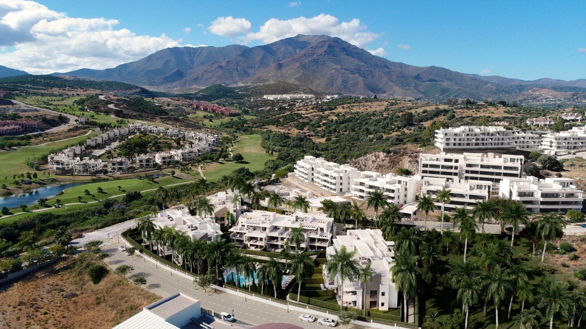 Condominium in Casares, Andalusia 12722973