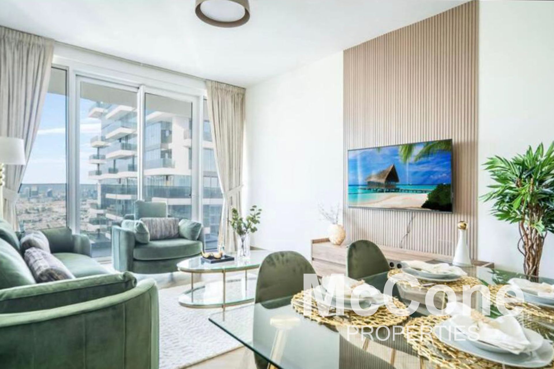 Condominium in Dubai, Dubai 12723067